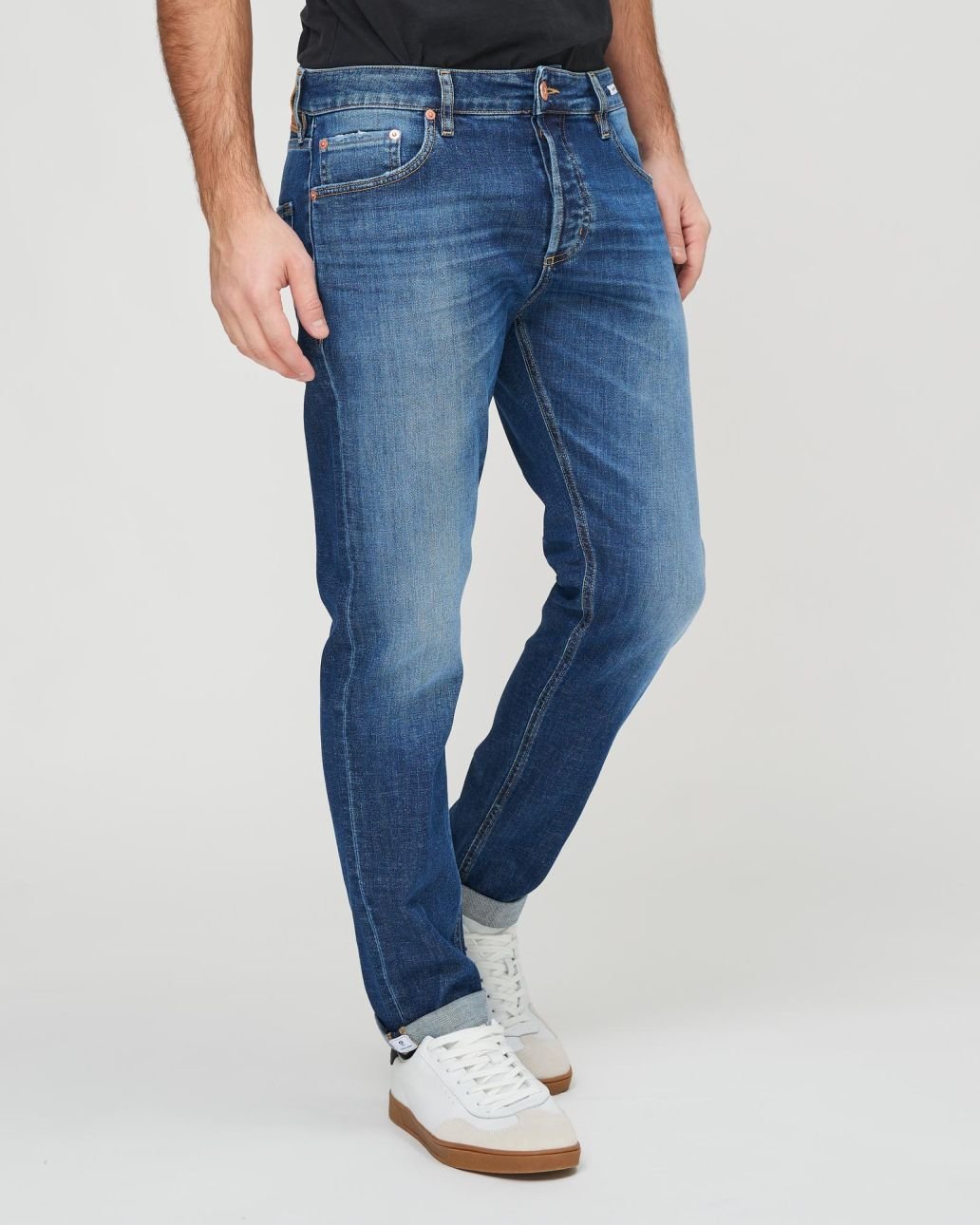 47UNM0109.703.B2 - JEANS - UNIFORM - World Fashion