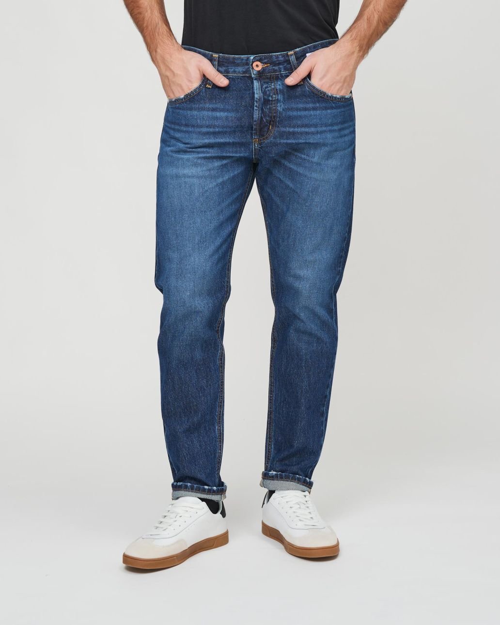 47UNM0169.119.B2 - JEANS - UNIFORM - World Fashion