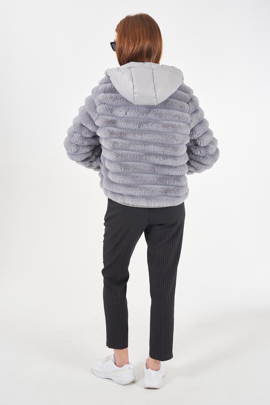 J012K200 - CAPISPALLA - Yes Zee - World Fashion