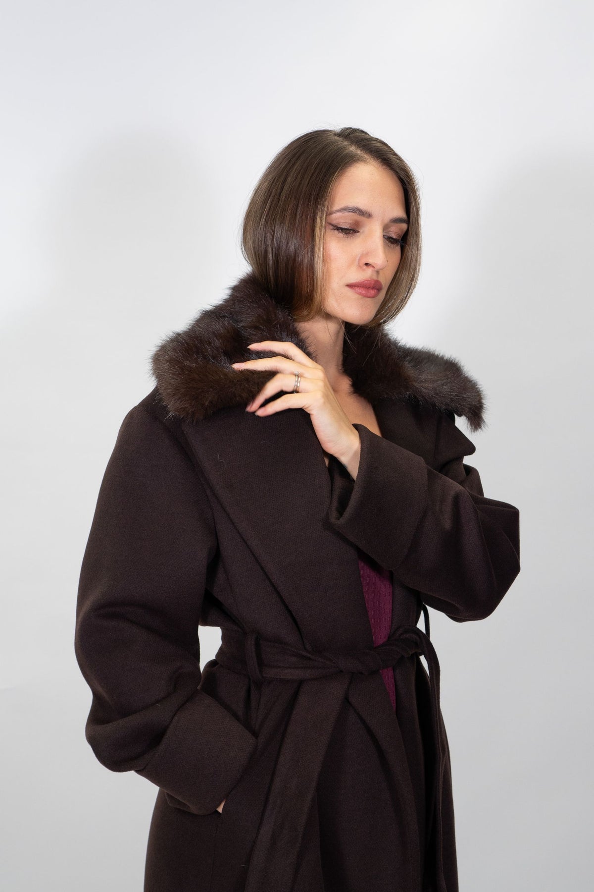 Rinascimento Curvy - Cappotto con Fusciacca e Pelliccia al collo - Donna