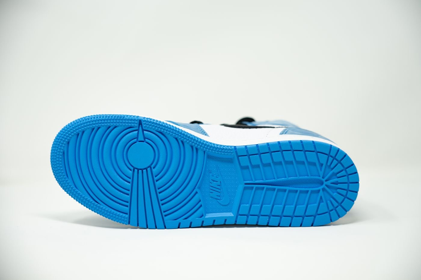 555088 - 134 - Calzature - NIKE - World Fashion