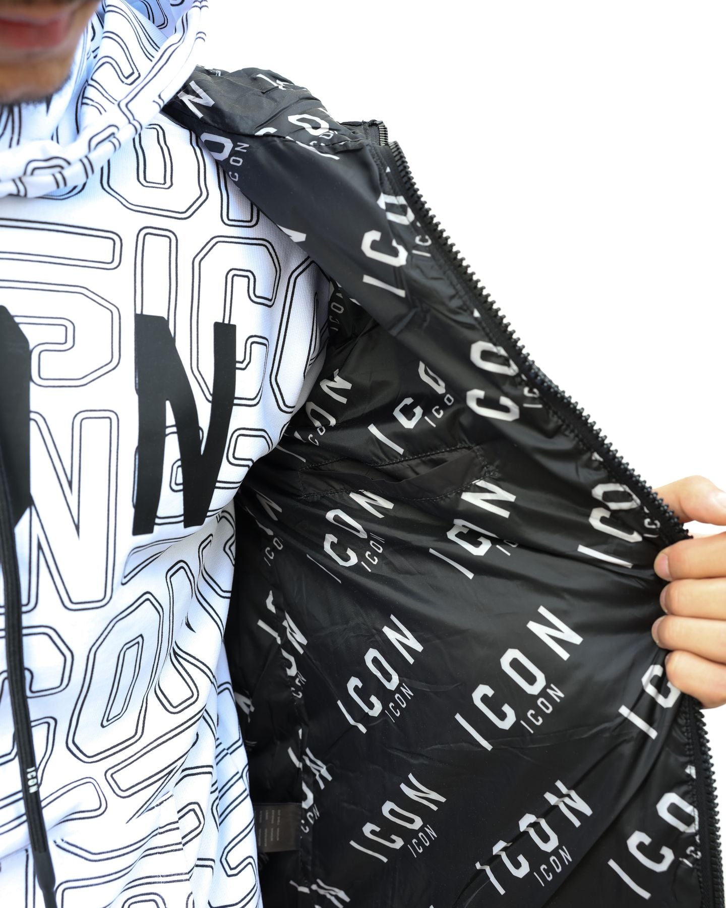 IU9225J - CAPOSPALLA - ICON