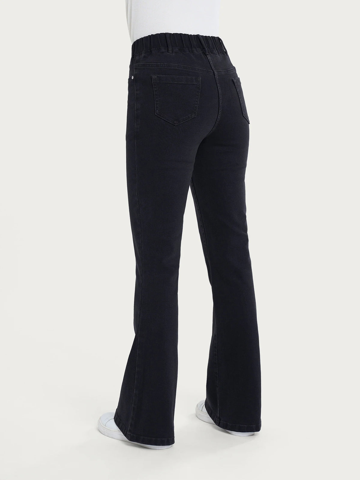 Ragno - Jeans flare con tasche in Super Denim - Donna