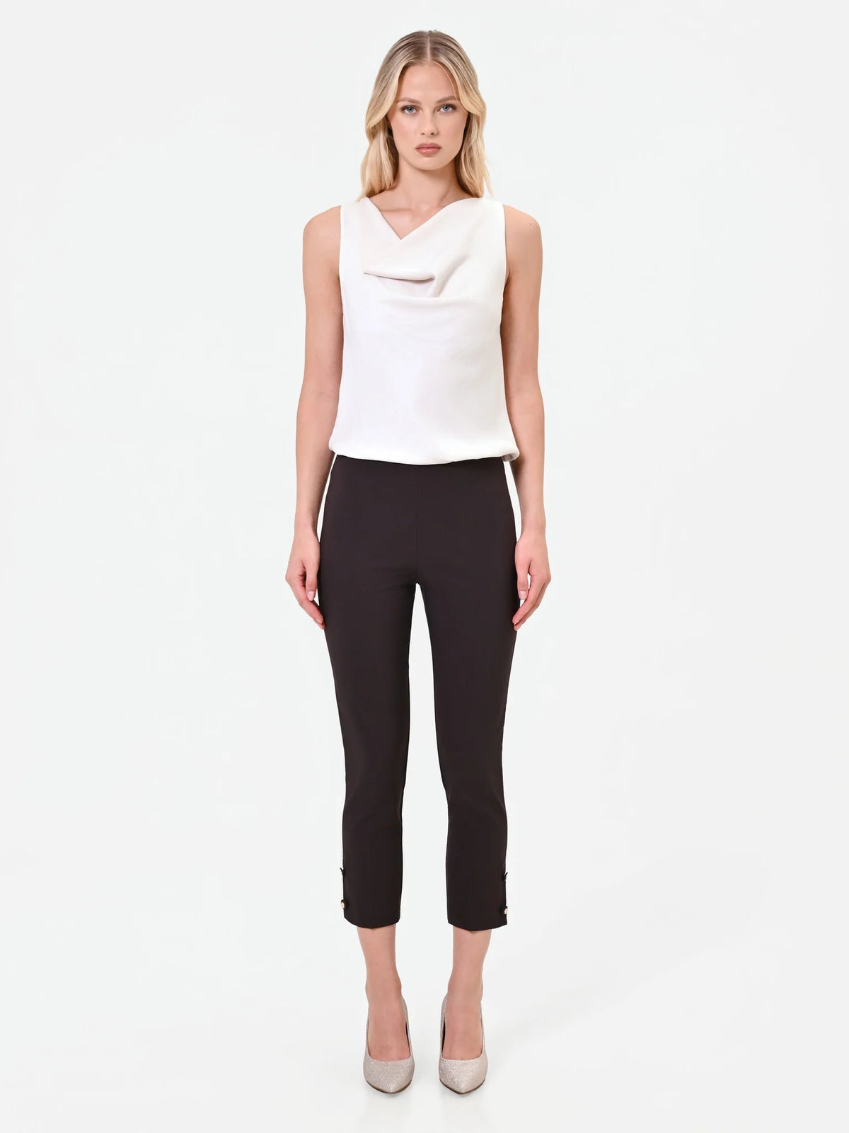 Rinascimento - Pantalone capri con bottoni - Donna