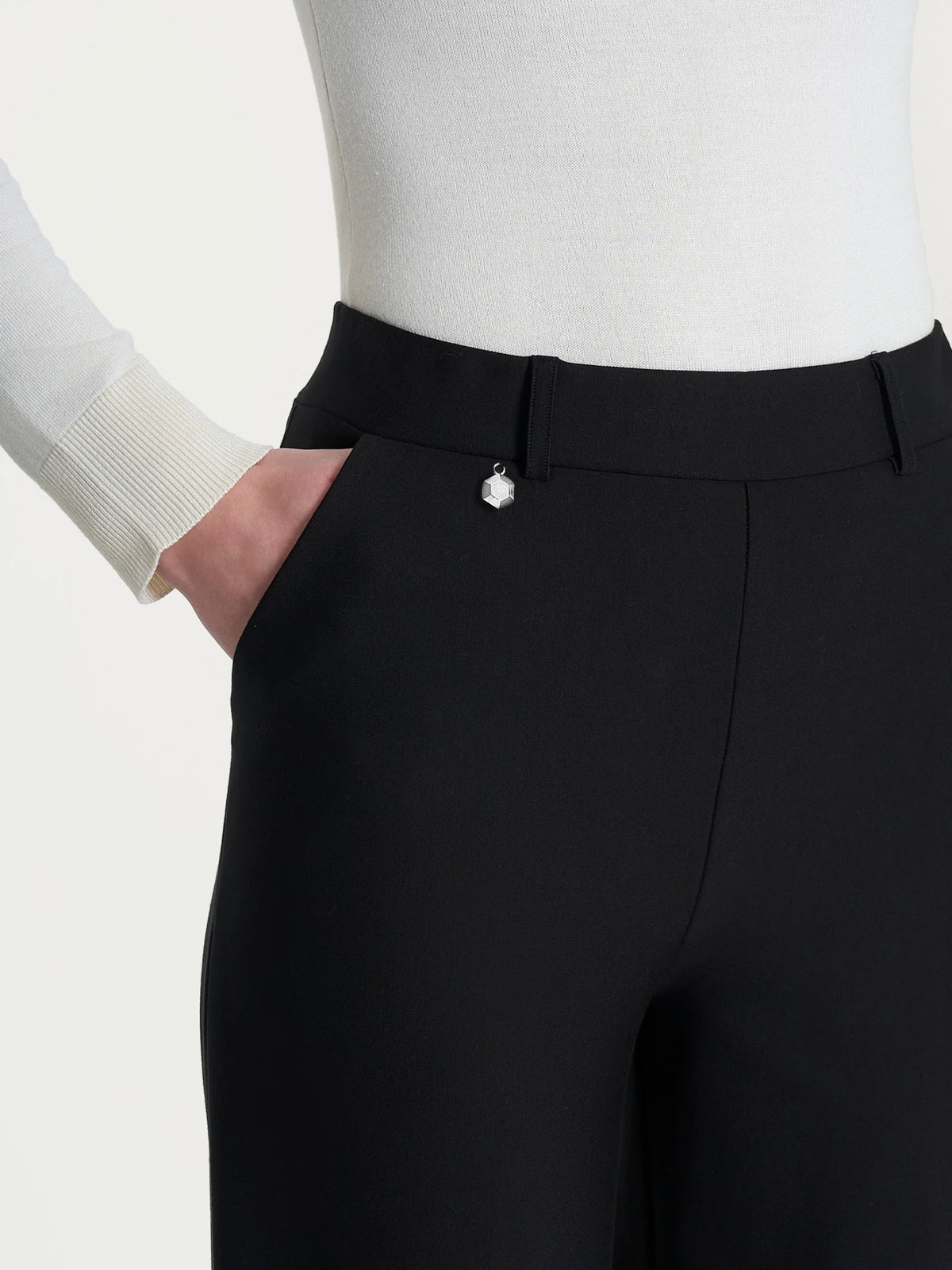Ragno - Pantalone ampio alla caviglia in Compact - Donna