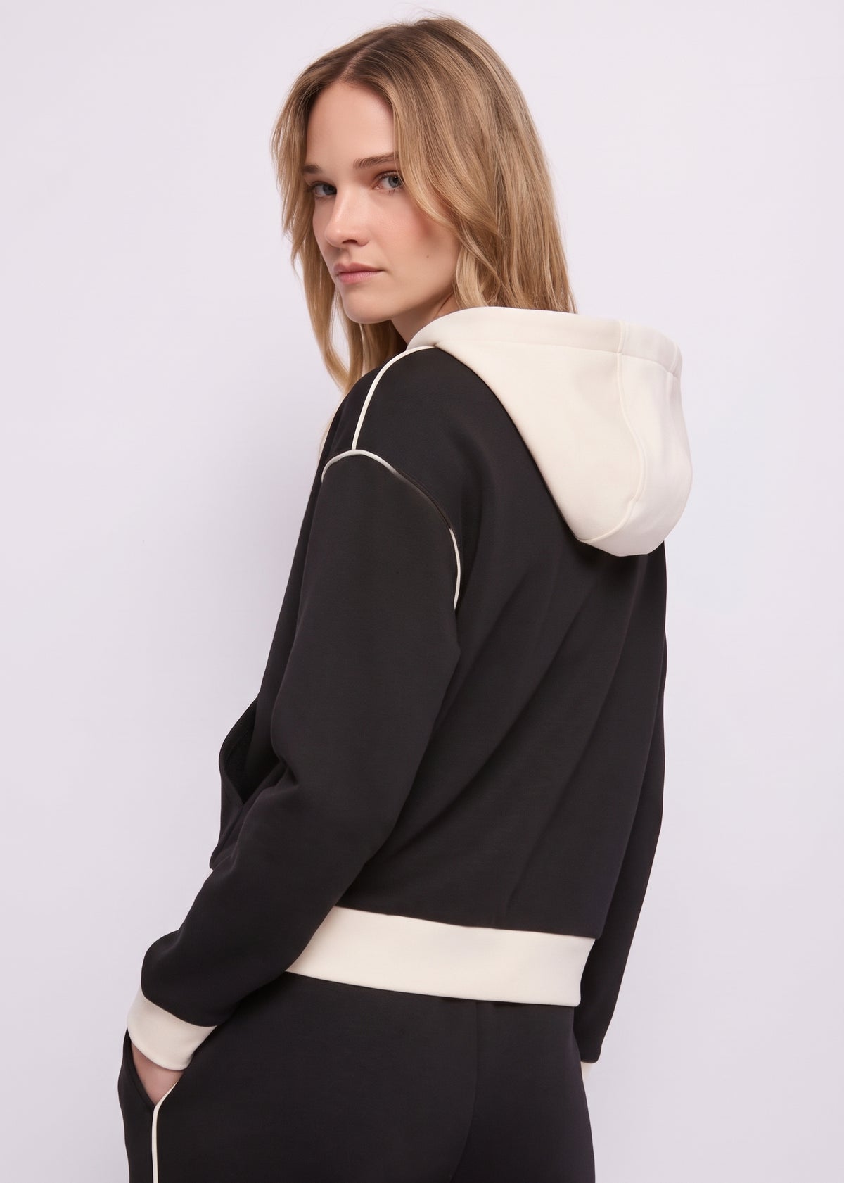 Gaudì - Felpa con cappuccio e zip in scuba - Donna