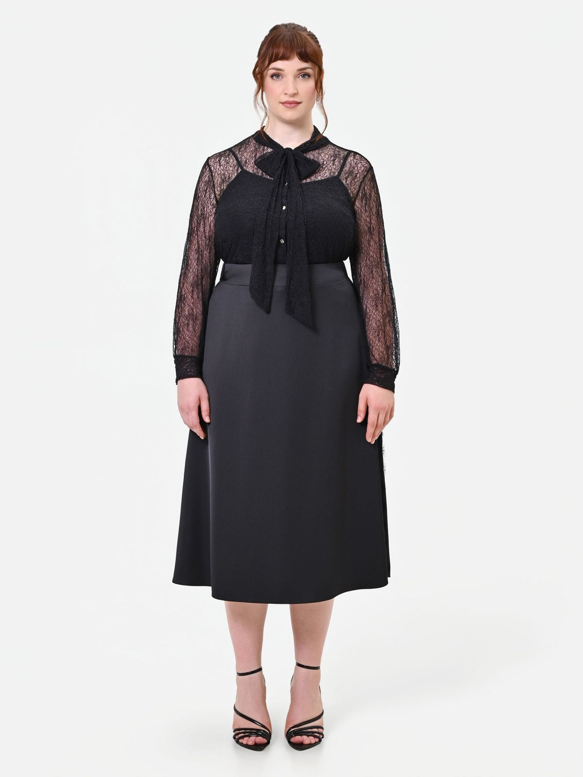 Rinascimento Curvy - Camicia in pizzo con collo a fiocco - Donna