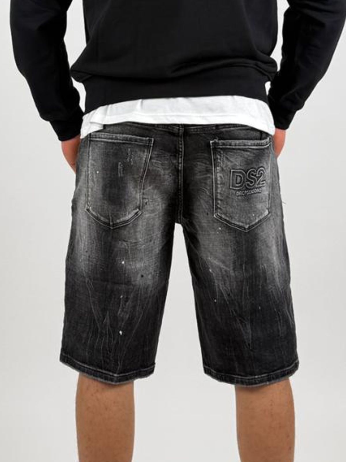 Bermuda con strappi in denim di cotone stretch Uomo - Ds2 - World Fashion