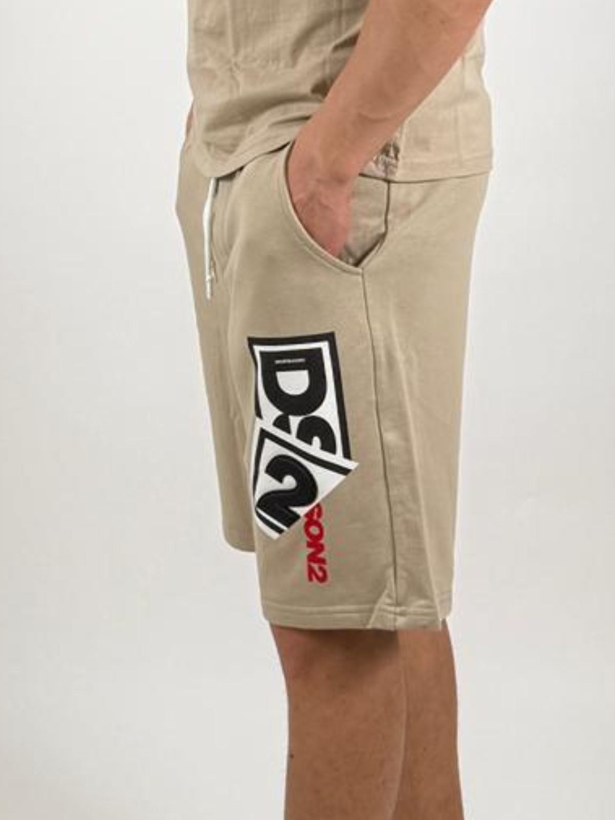 Bermuda in cotone con logo a rilievo Uomo - Ds2 - World Fashion
