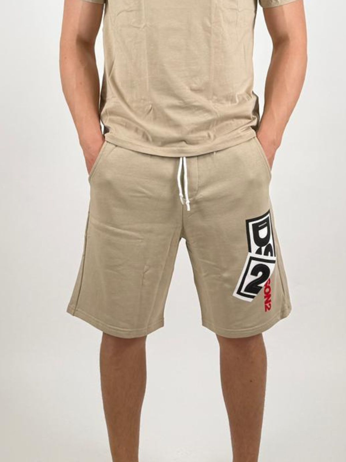 Bermuda in cotone con logo a rilievo Uomo - Ds2 - World Fashion