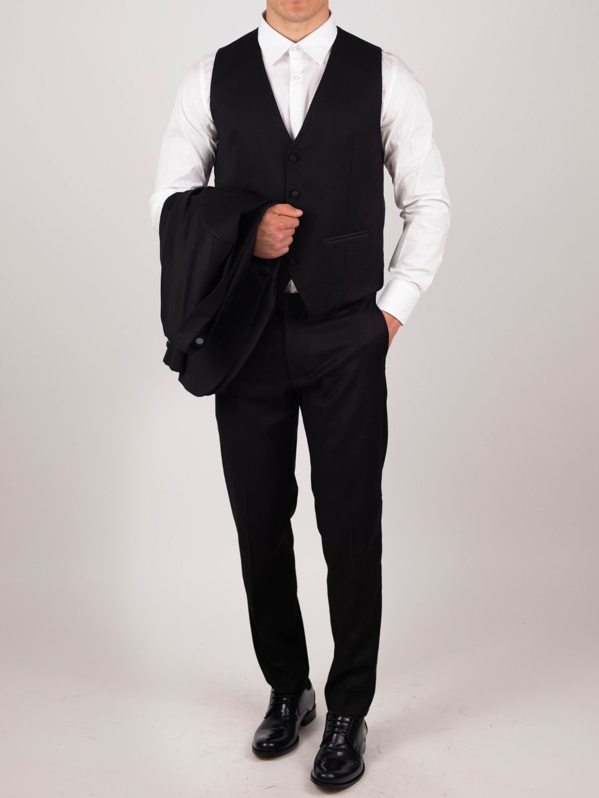 Bharnaba - Abito smoking tris con giacca monopetto rever a lancia in raso - Uomo - World Fashion