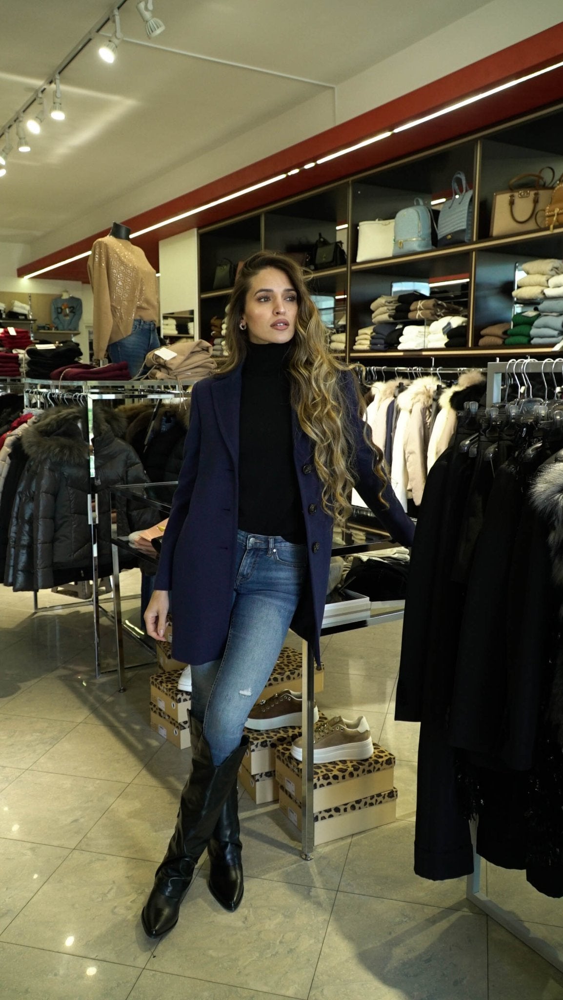 Cappotto lineare con chiusura a bottoni - Please - K493SLENA - World Fashion