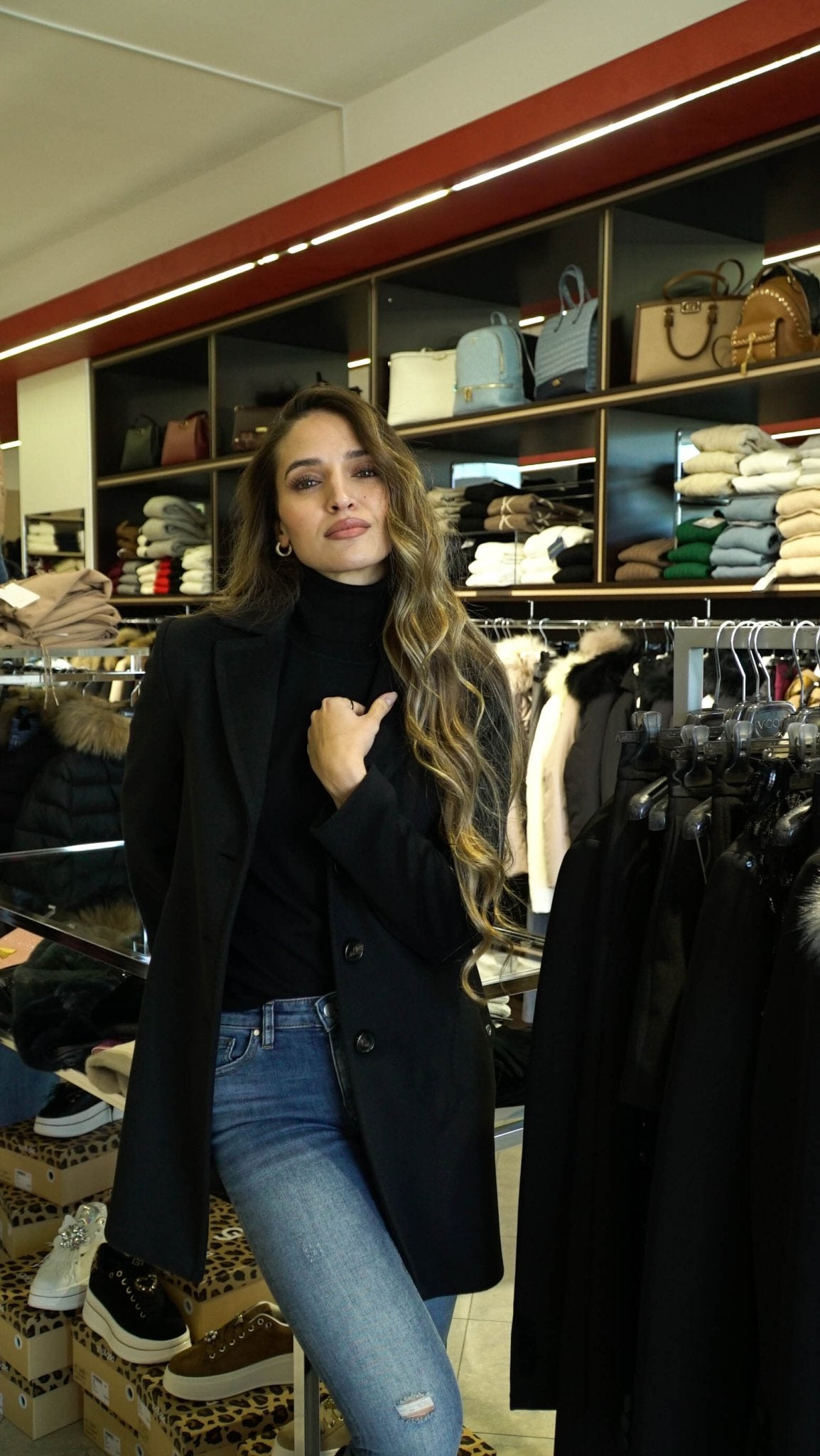 Cappotto lineare con chiusura a bottoni - Please - K493SLENA - World Fashion