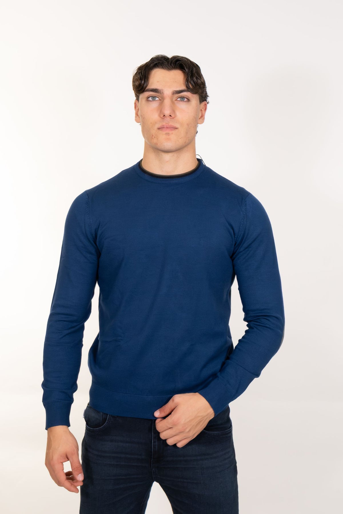 Markup - Maglia girocollo in misto viscosa con toppe - Uomo
