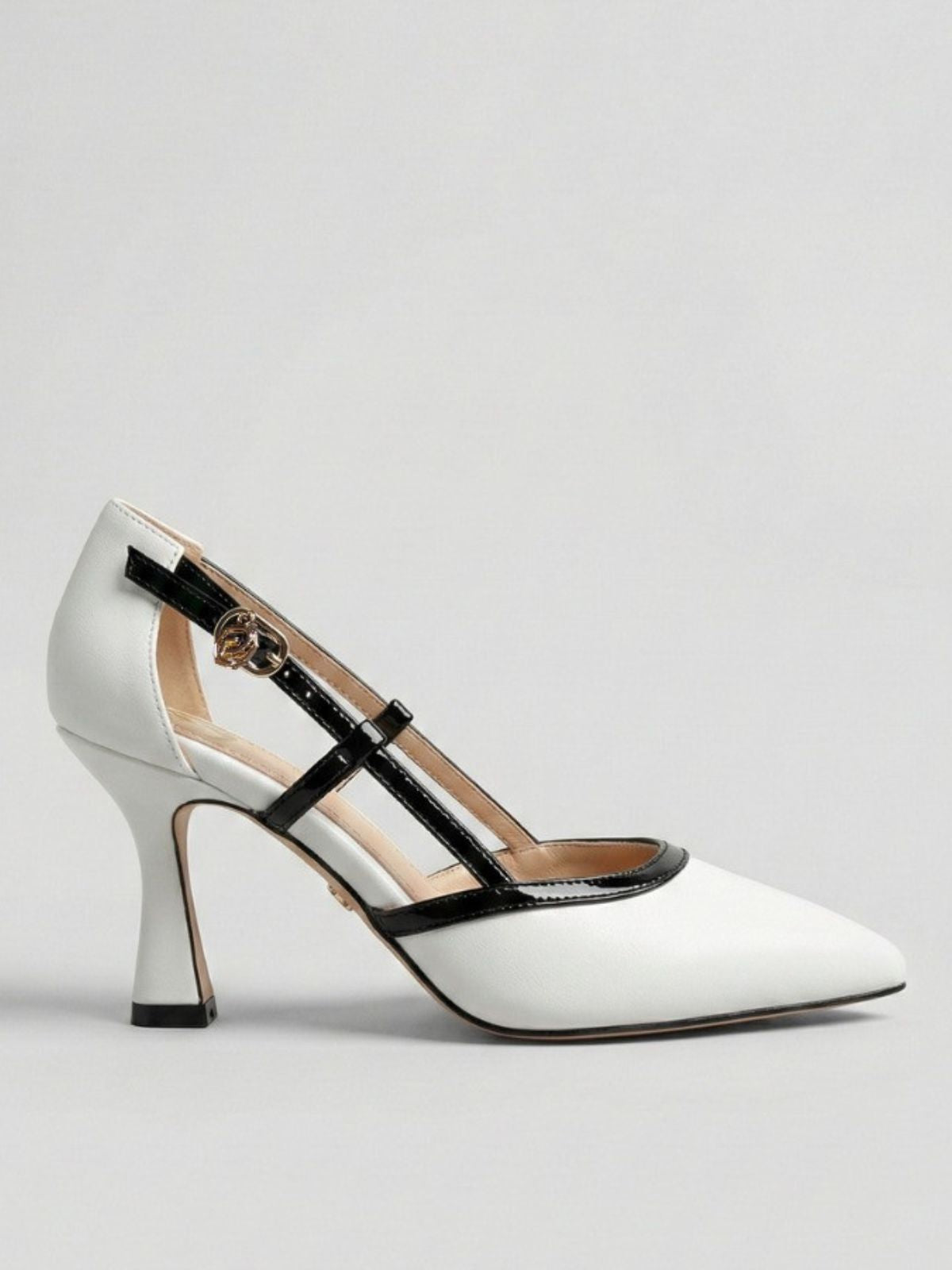 Décolleté con punta slanciata e tacco sagomato Donna - Gold&Gold - World Fashion