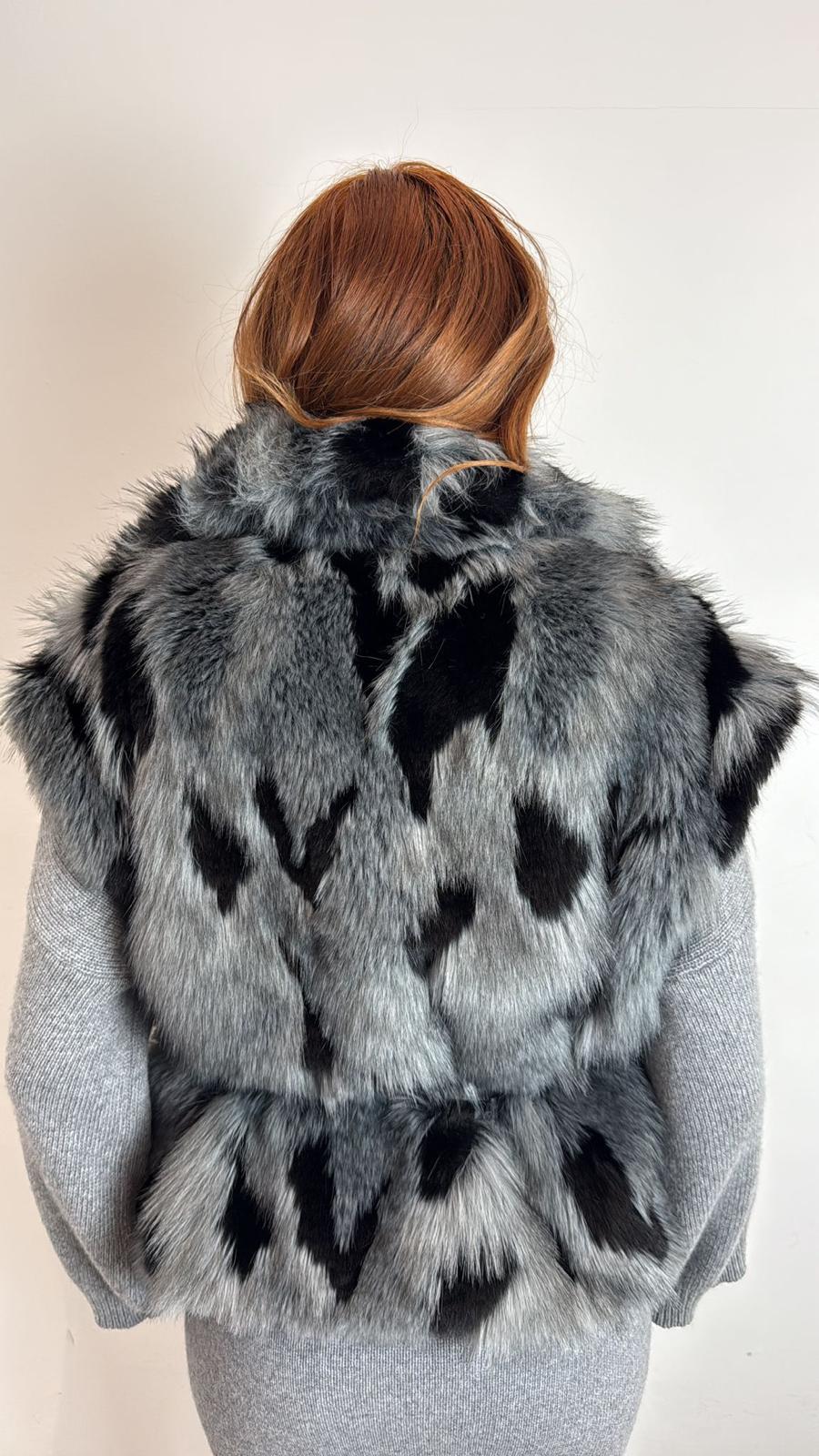 Ecopelliccia smanicata - VICOLO - TF1690 - World Fashion