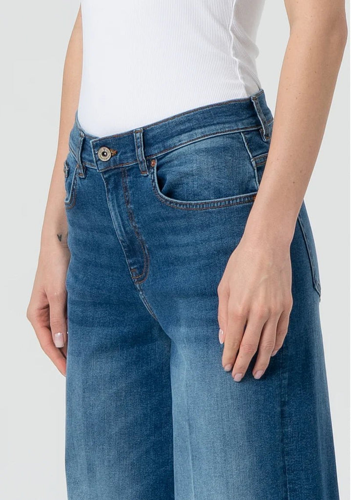 FP25SV3015D42002 - JEANS - FRACOMINA - World Fashion