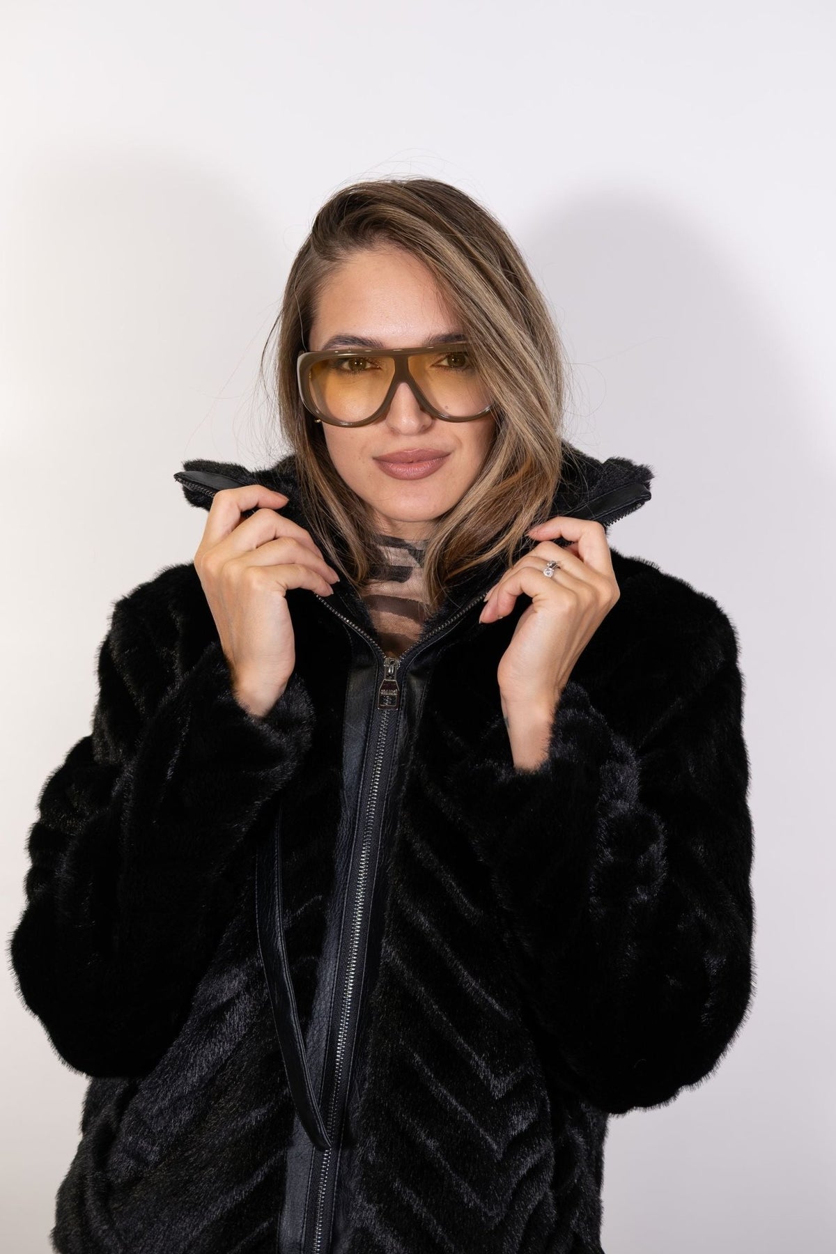 Gaudì - Giacca in ecopelliccia nera - Donna - World Fashion