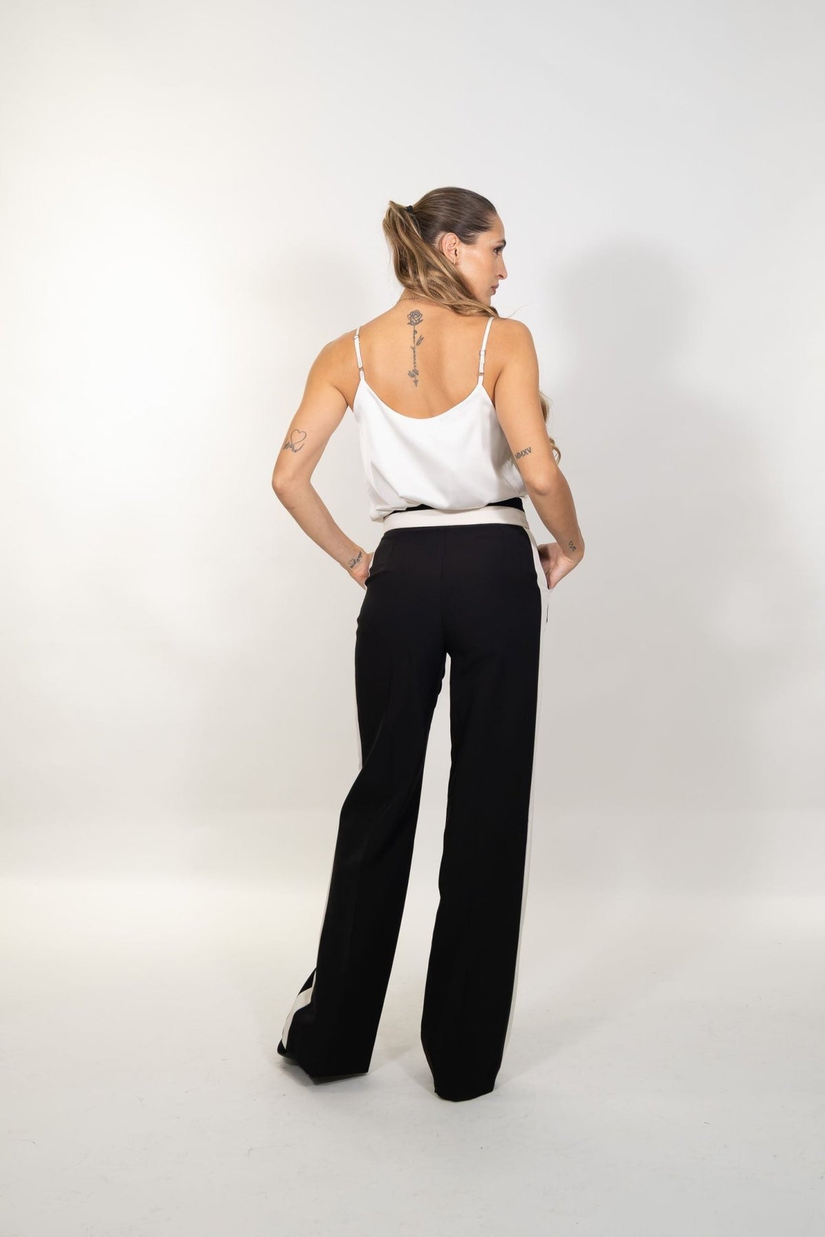 Gaudì - Pantaloni bicolor in tessuto tecnico - Donna - World Fashion