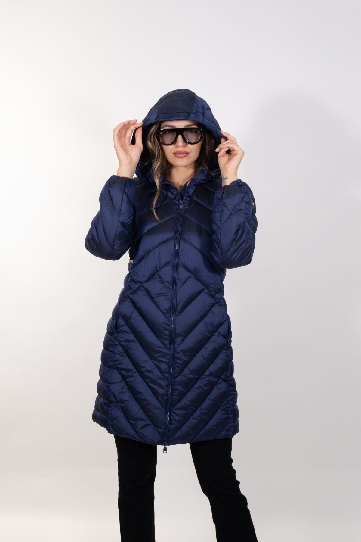 Gaudì - Piumino lungo da donna in nylon con cappuccio - Donna - World Fashion