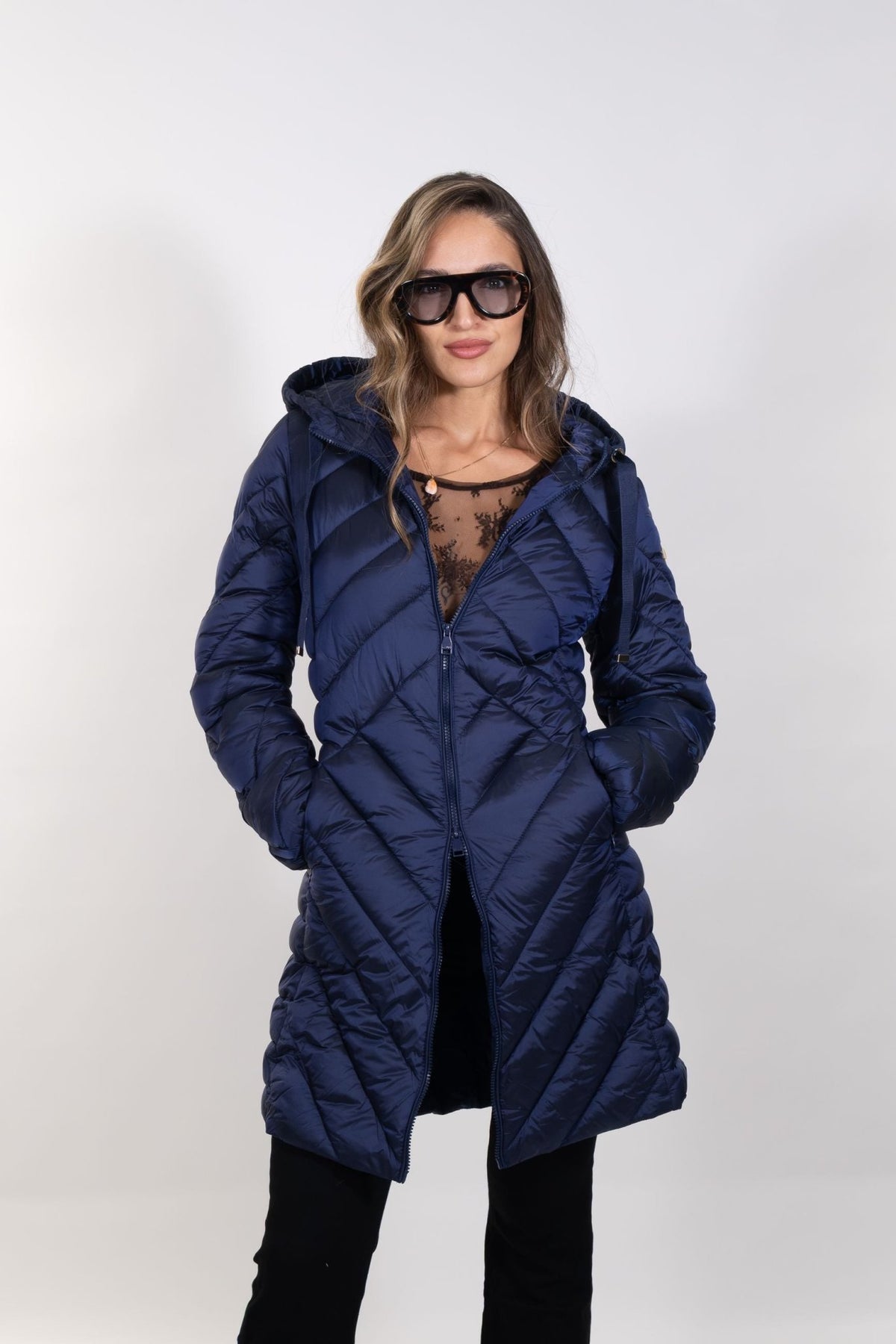Gaudì - Piumino lungo da donna in nylon con cappuccio - Donna - World Fashion