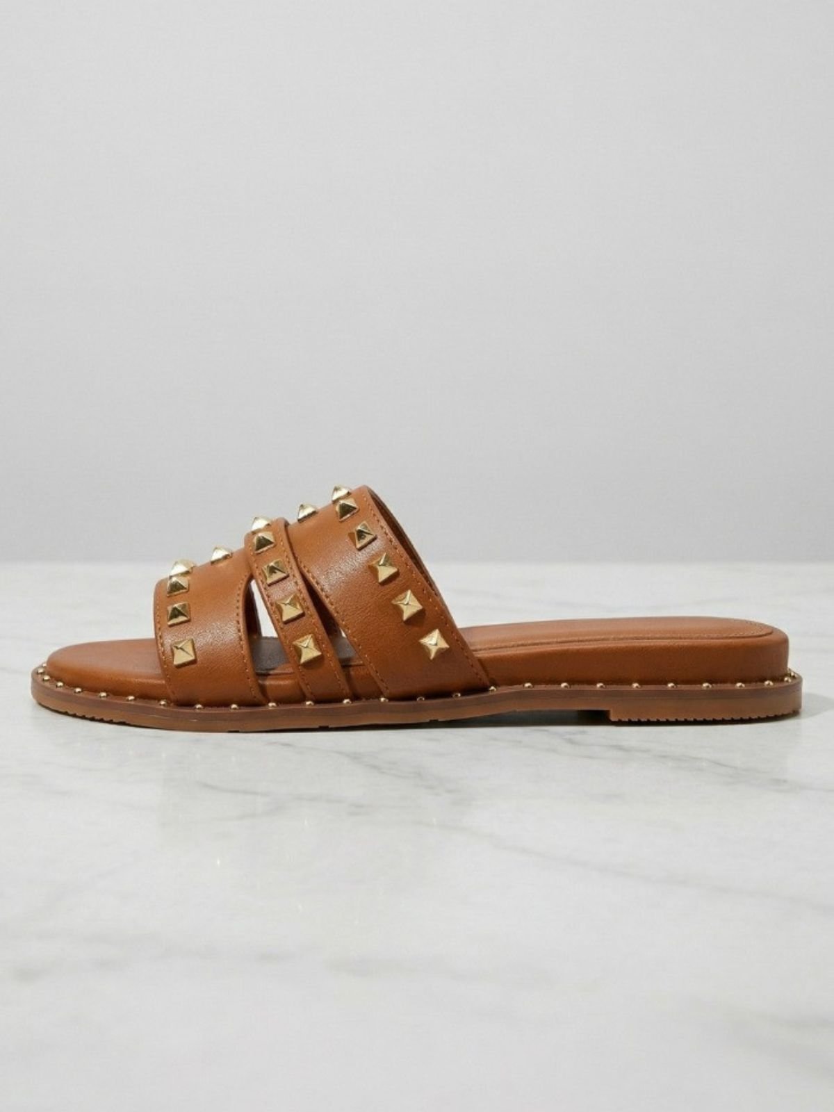 Gold&Gold - Ciabatta da donna con borchie - Donna - World Fashion