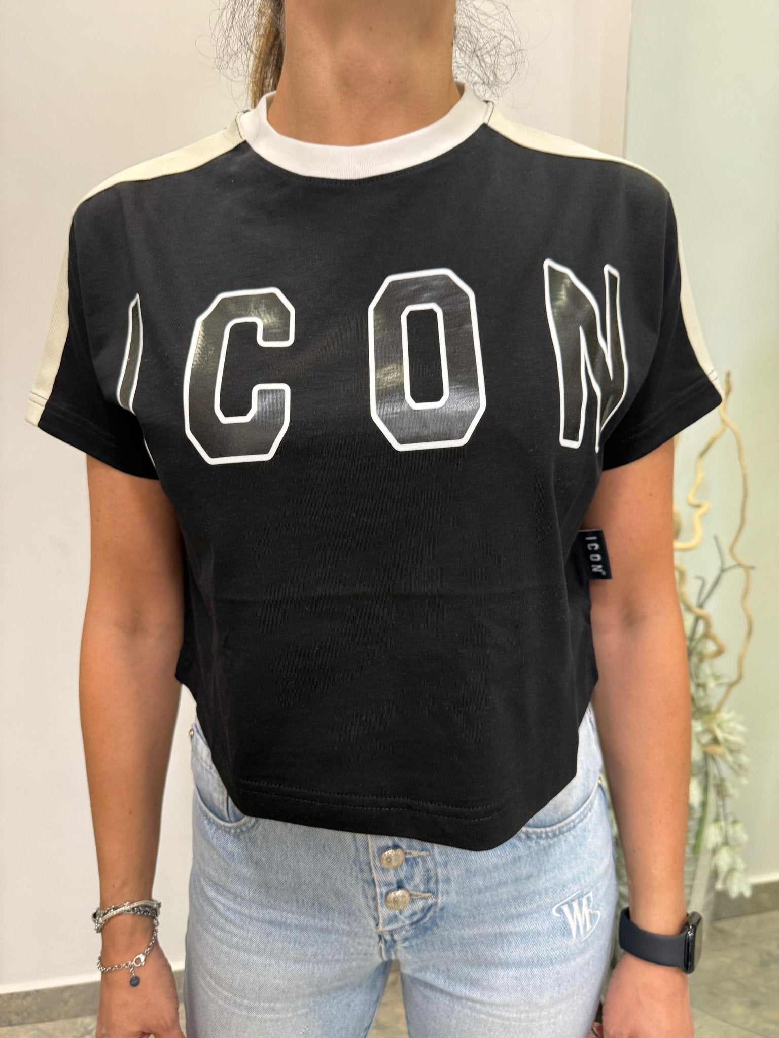 ICDF2W6T005 - T-shirt - ICON - World Fashion