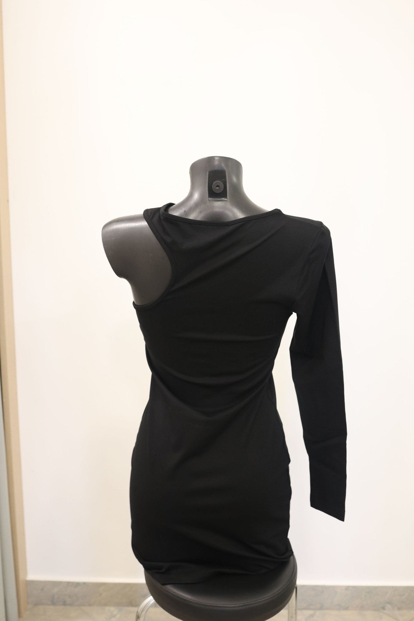 ID9139A - Abiti - ICON - World Fashion