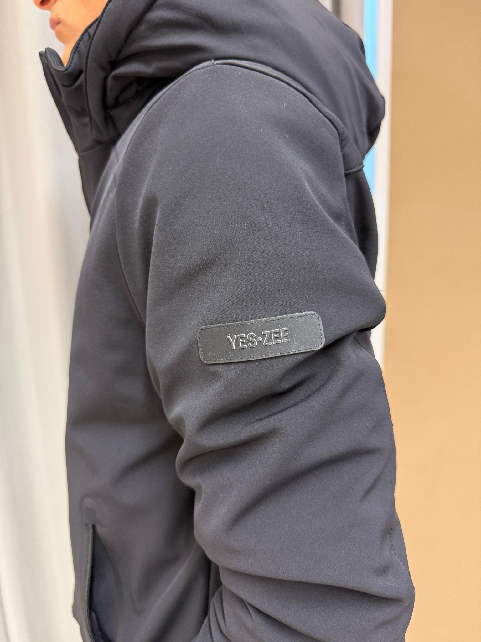 J834NM00 - CAPISPALLA - Yes Zee - World Fashion
