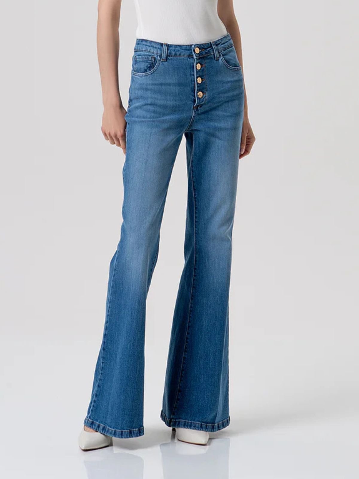 Jeans bootcut in denim con lavaggio medio Donna - Fracomina - World Fashion