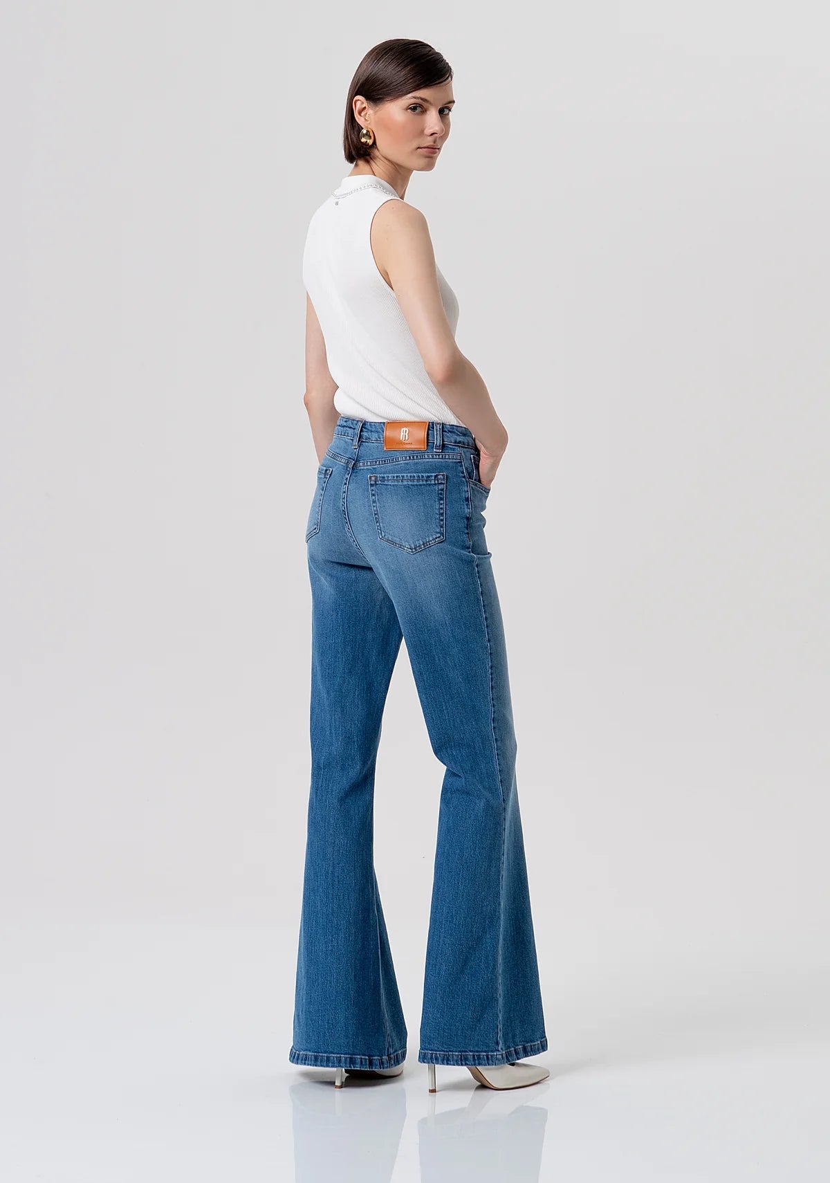 Jeans bootcut in denim con lavaggio medio Donna - Fracomina - World Fashion