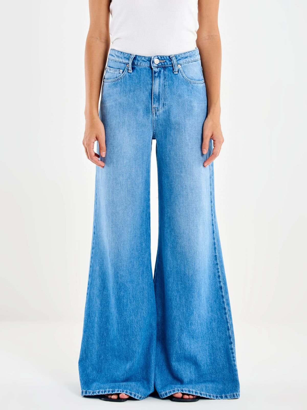Jeans Sidney Wide Leg Donna - Vicolo - World Fashion