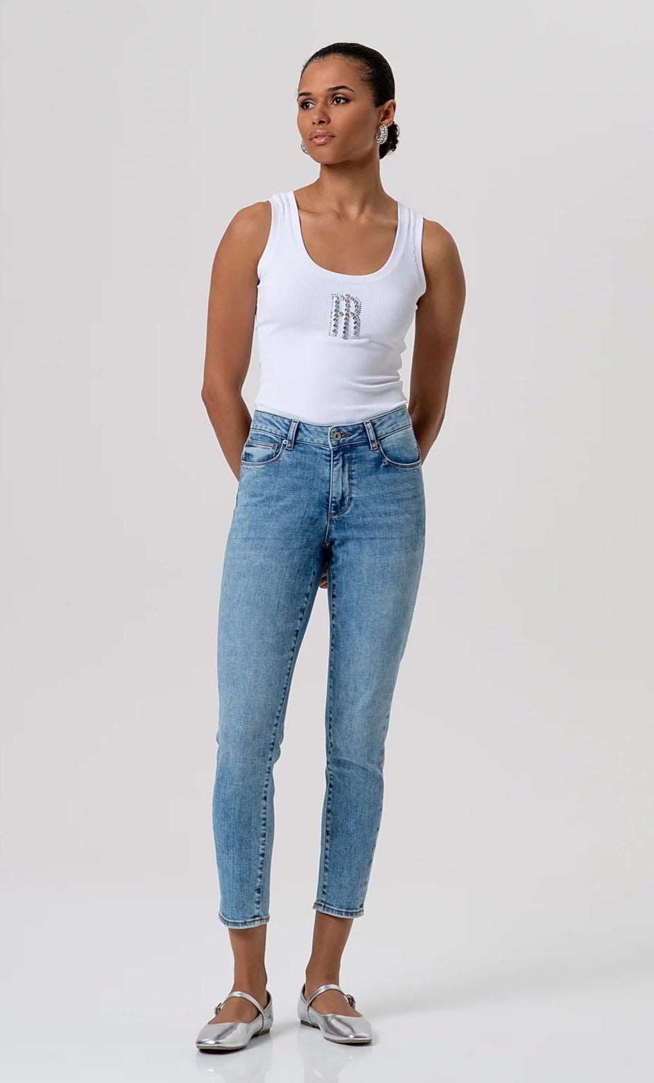 Jeans slim effetto push up in denim con lavaggio bleached Donna - Fracomina - World Fashion