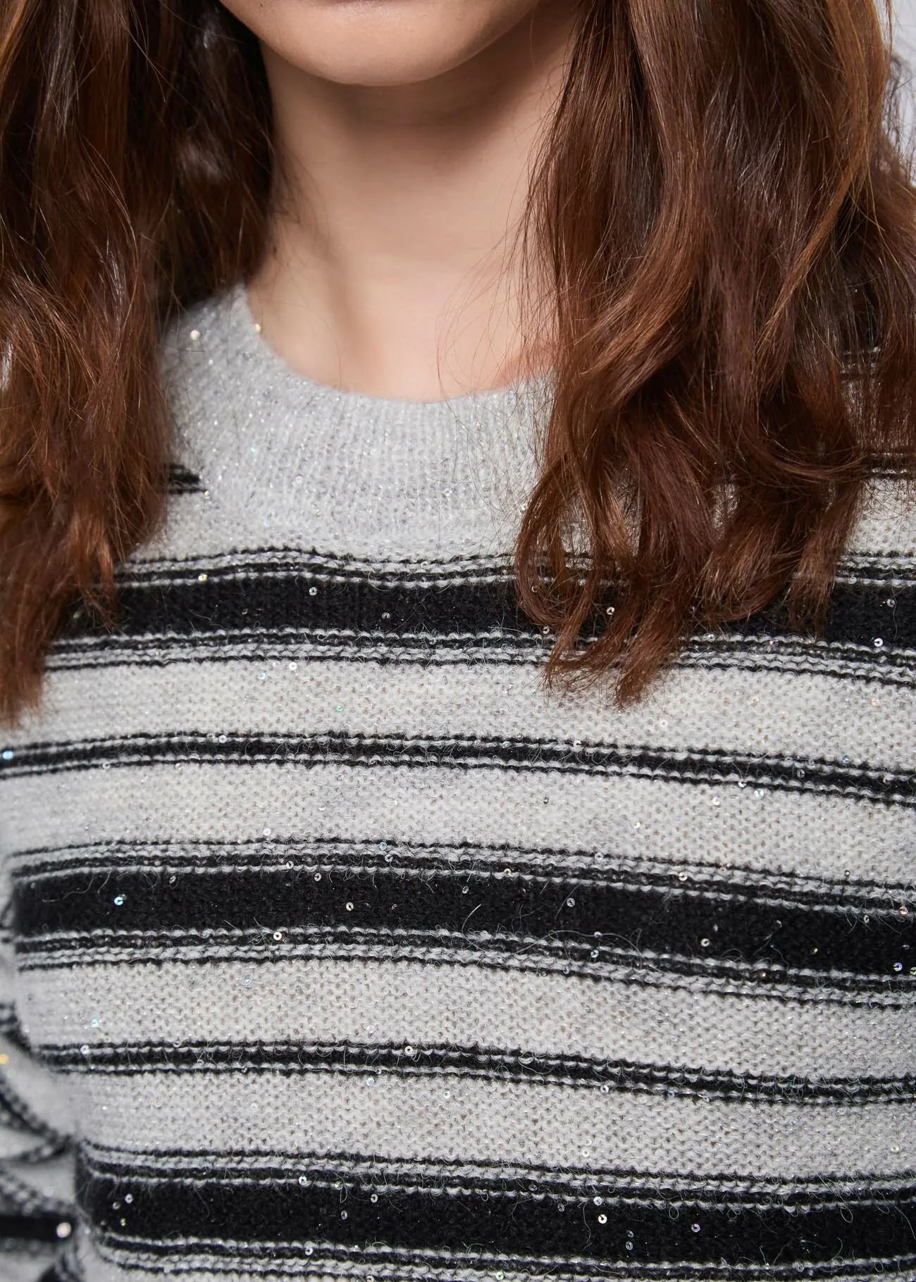 Maglia da donna a righe con paillettes - GAUDI JEANS - 521BD53039 - World Fashion