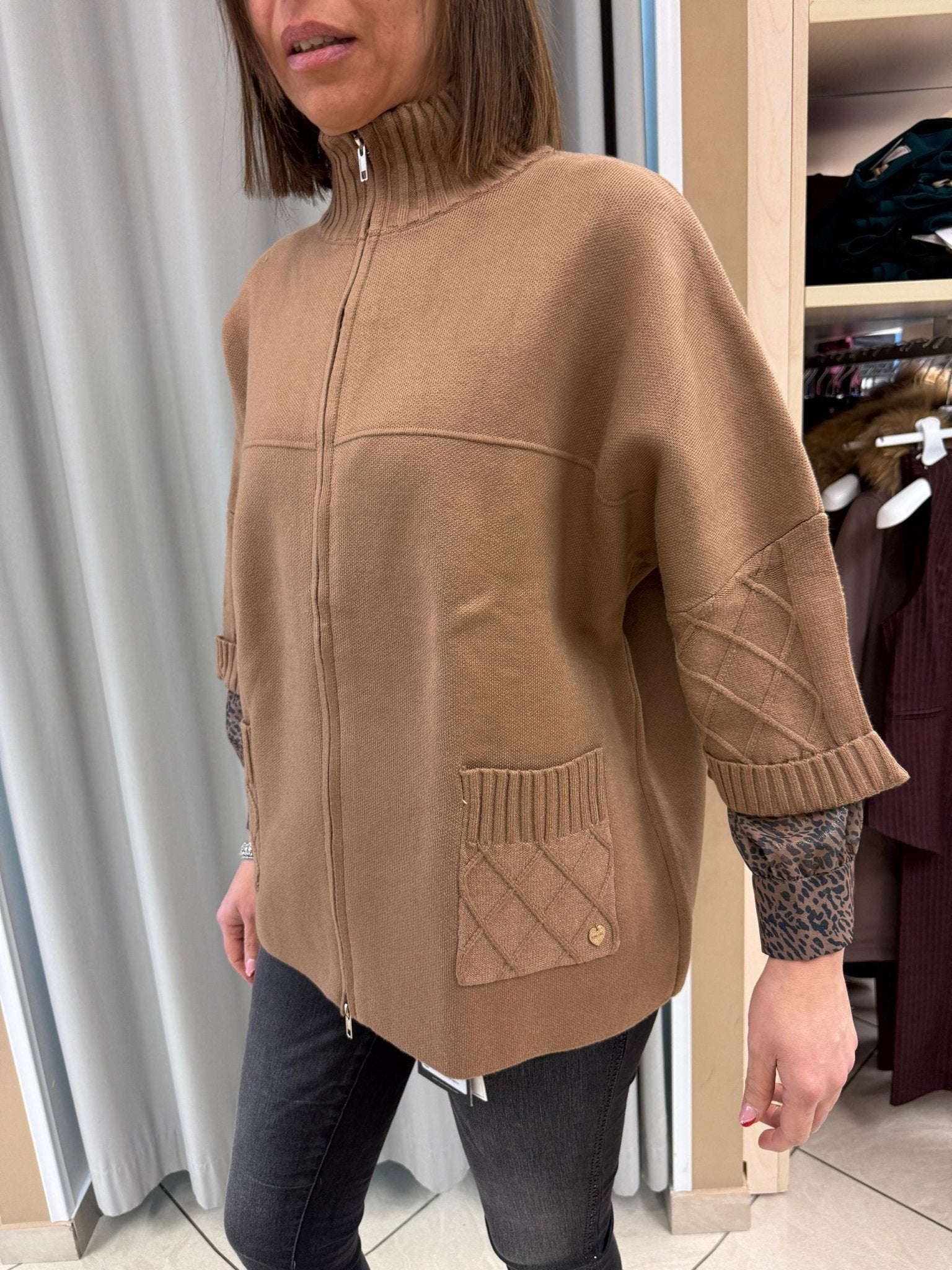 Maglia over con zip con manica 3/4 Donna - LOLITA - LO25369W - World Fashion