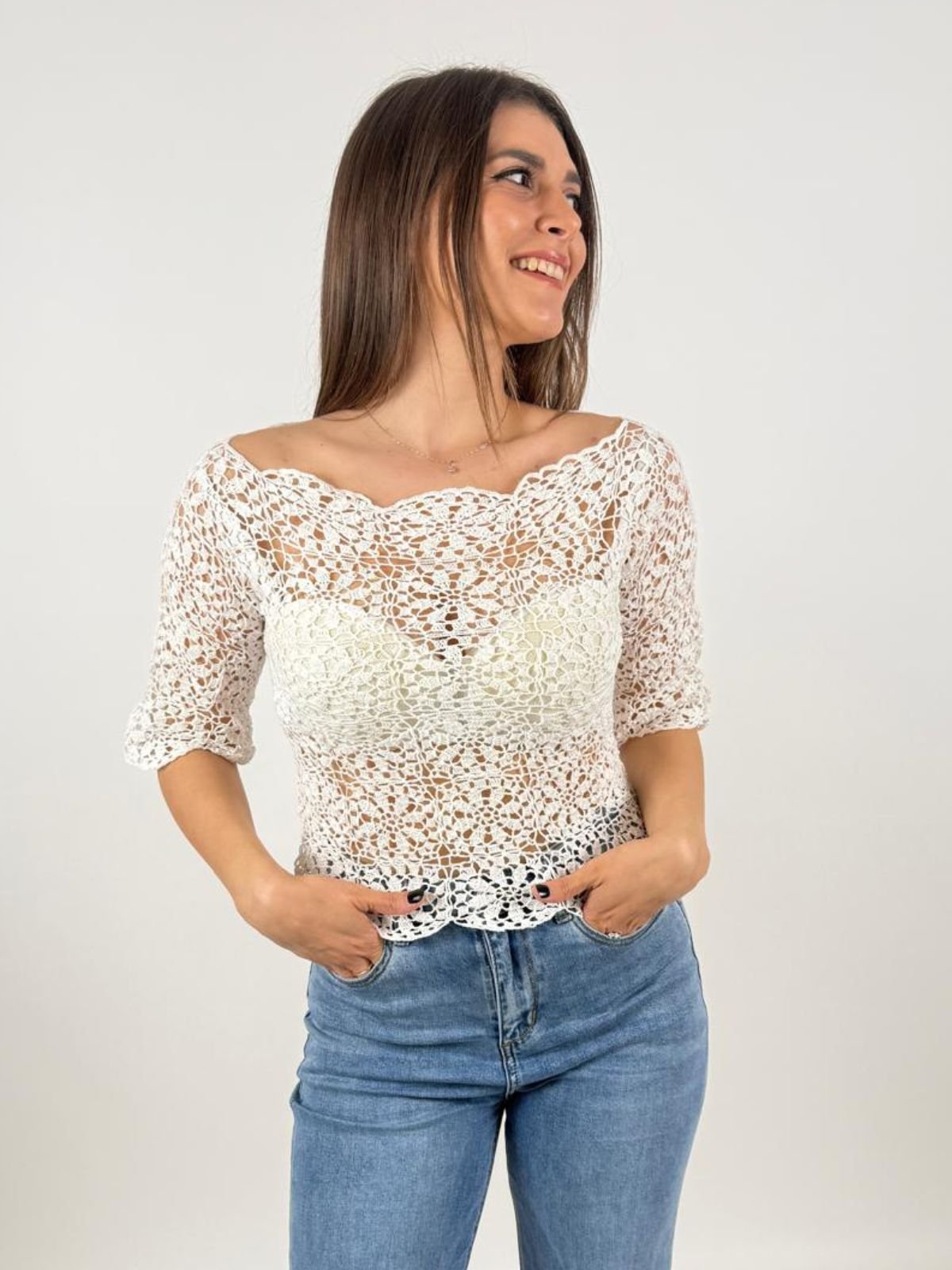 Maglia realizzata interamente a mano Donna - UncinettoArt - World Fashion