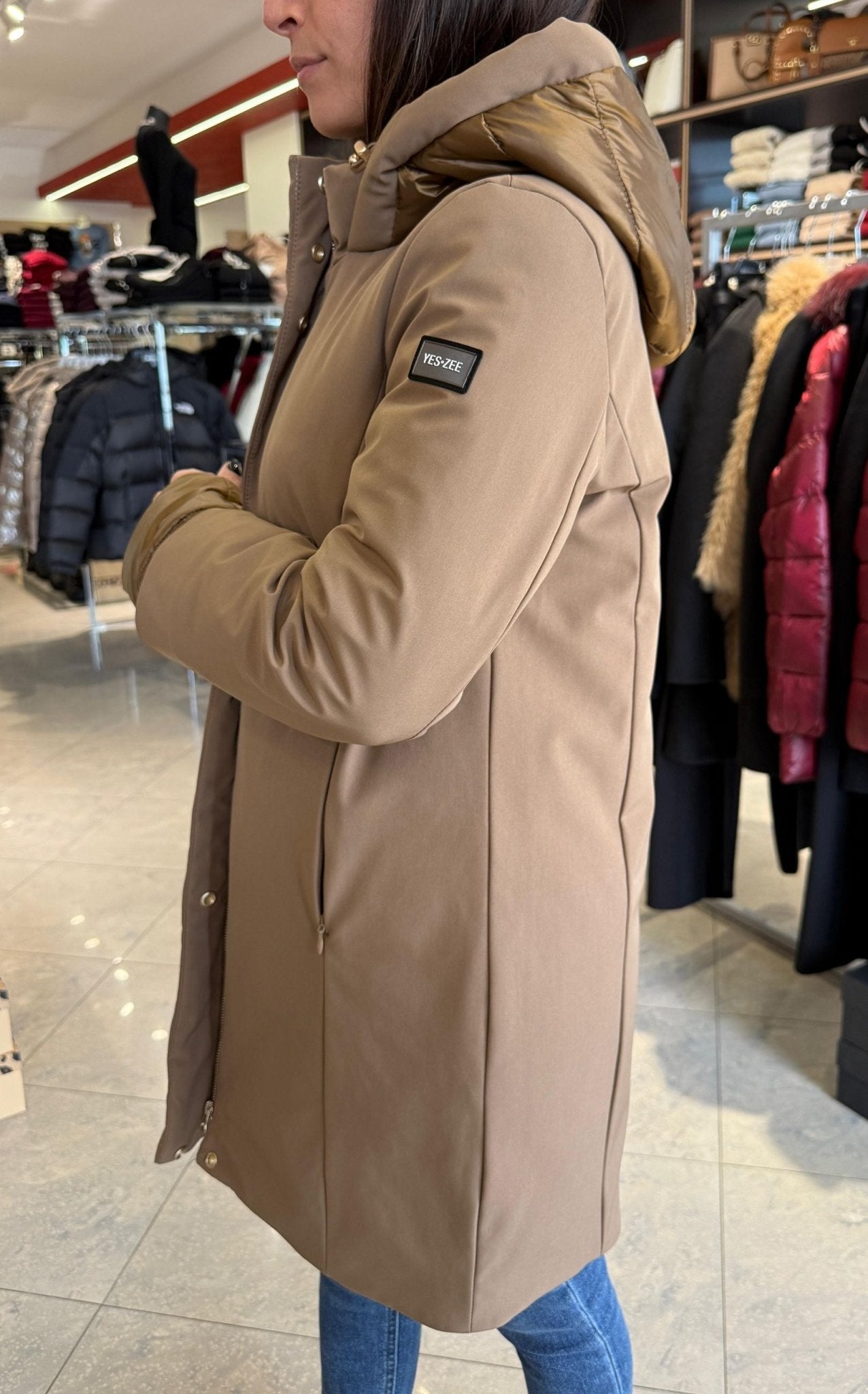 O052NU00 - CAPOSPALLA - Yes Zee - World Fashion