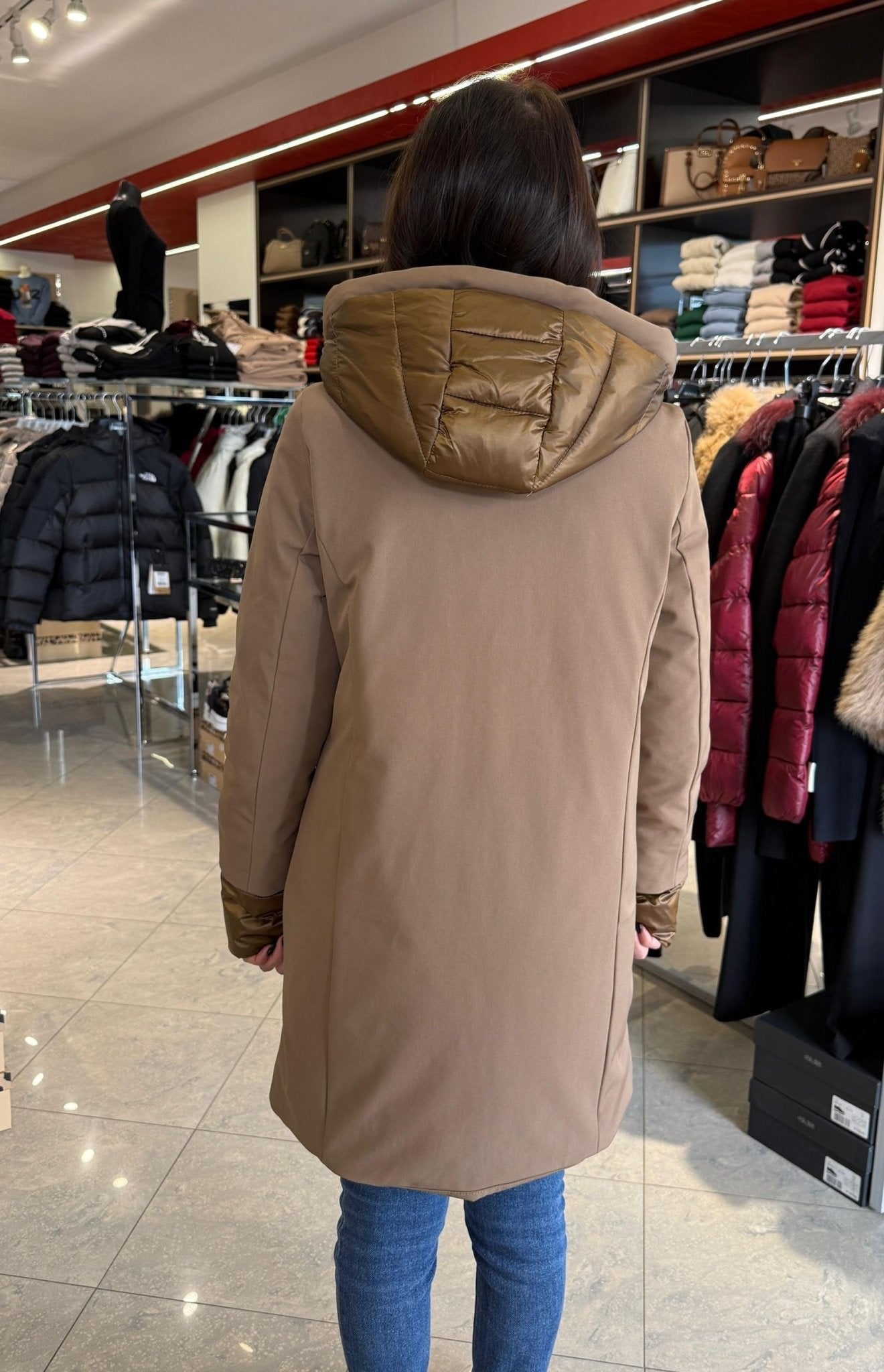 O052NU00 - CAPOSPALLA - Yes Zee - World Fashion