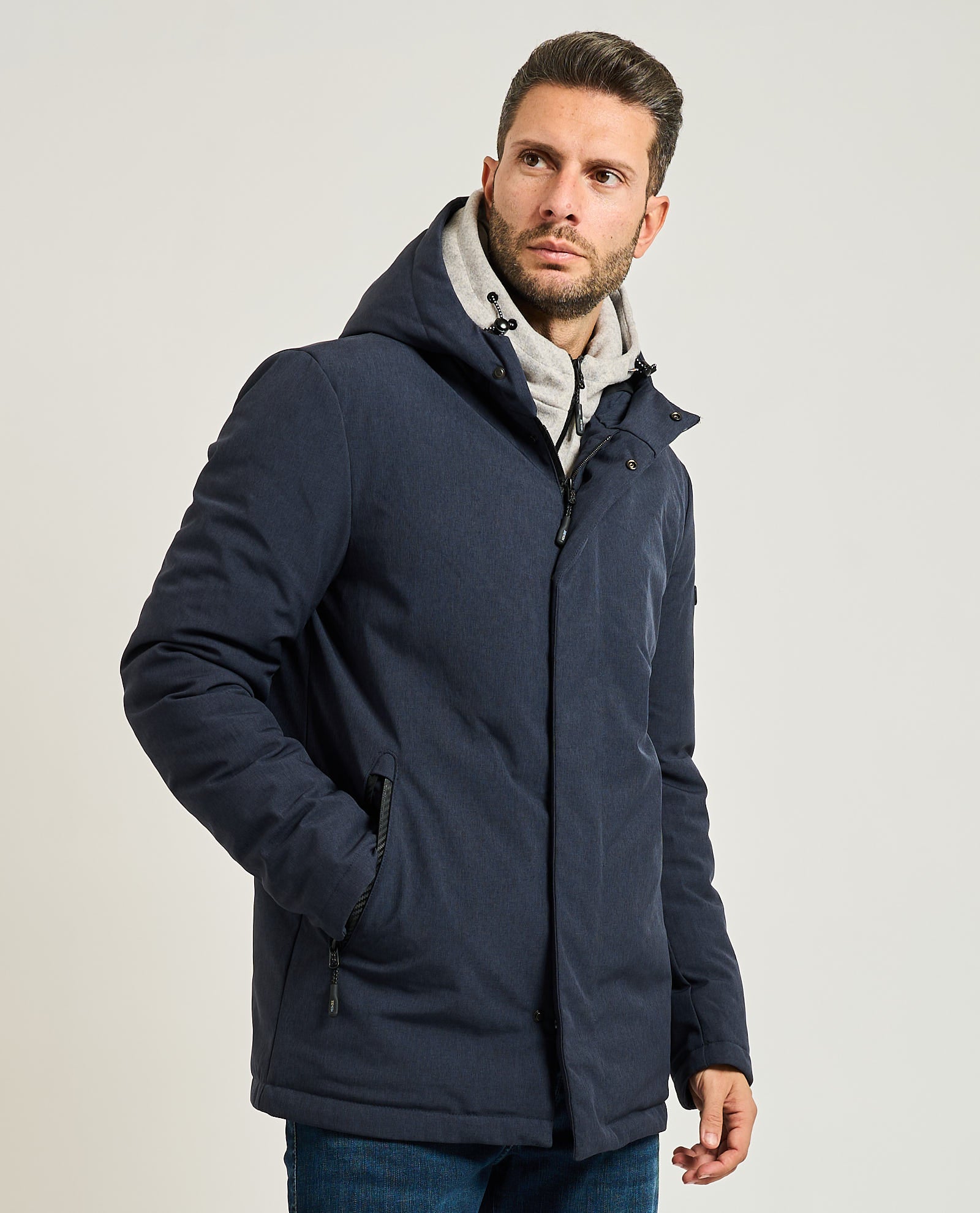 O832B600 - CAPISPALLA - Yes Zee - World Fashion