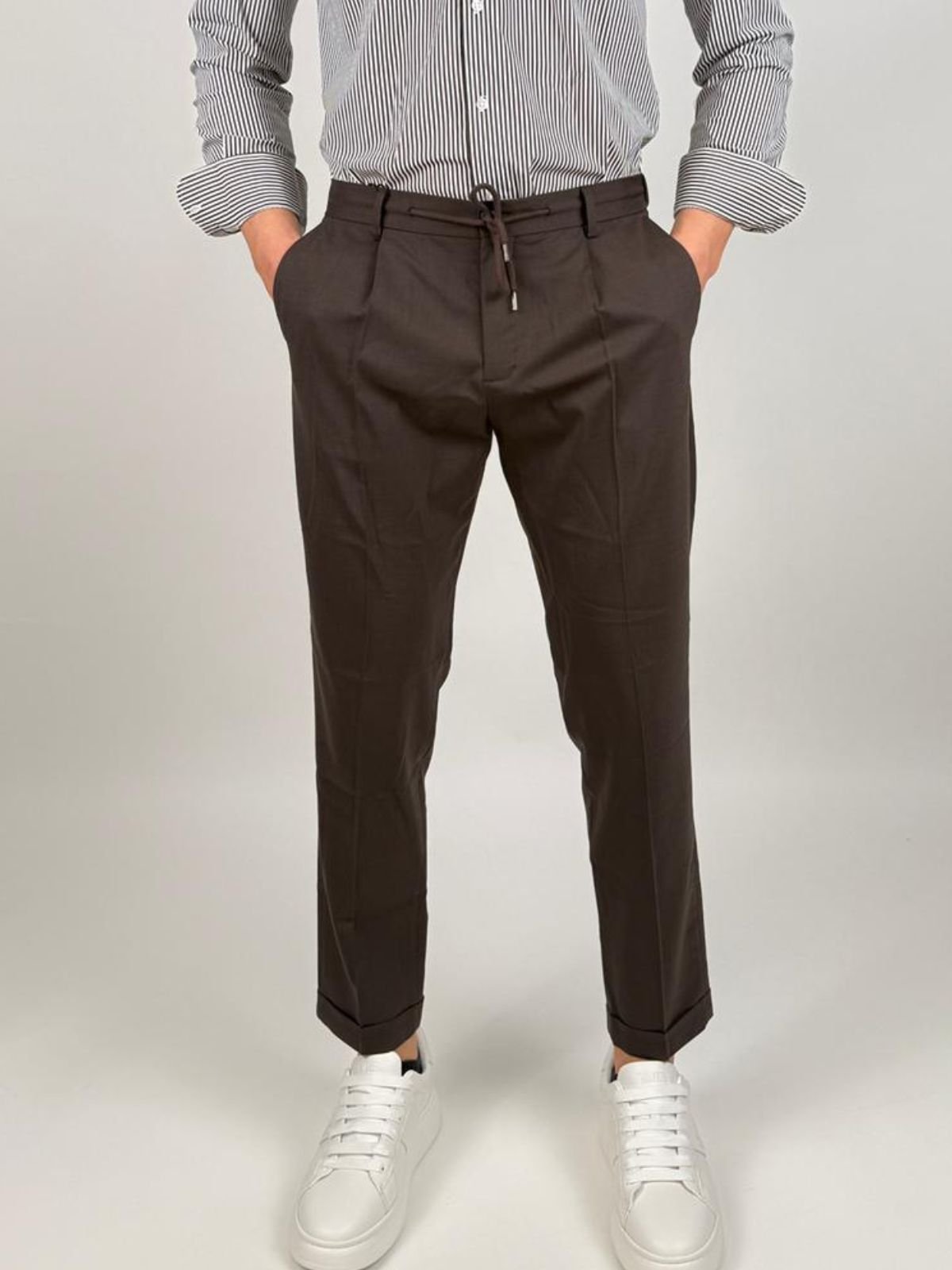 Outfit - Pantalaccio. - Uomo - World Fashion