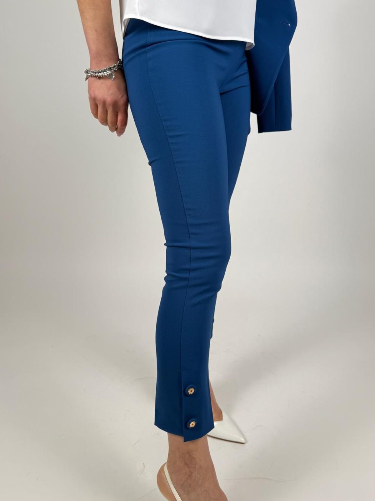 Pantalone alla capri Donna - Rinascimento - World Fashion