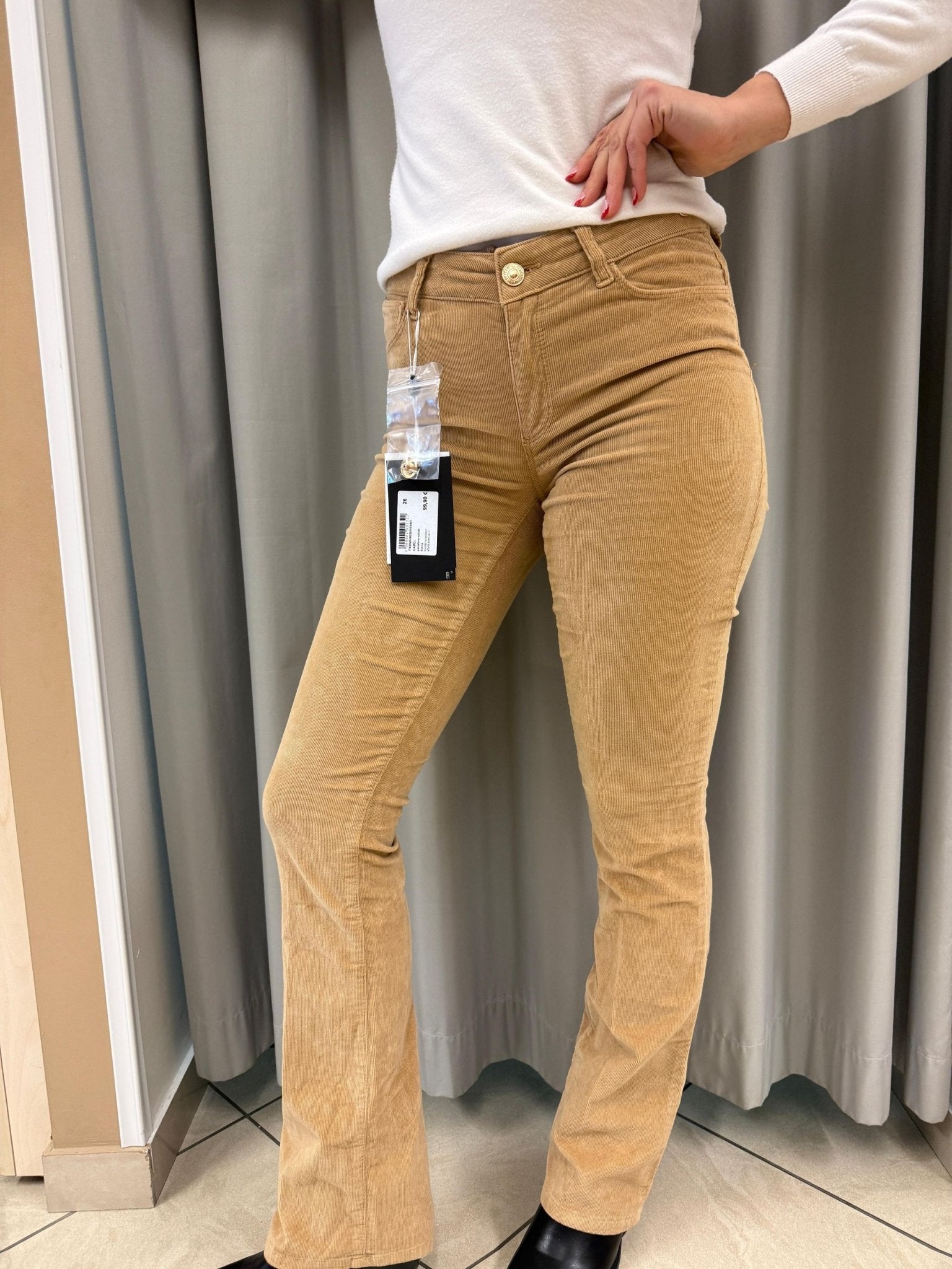 Pantalone bootcut effetto push up in velluto 1000 righe Donna - FRACOMINA - FR25WV8020W56901 - World Fashion