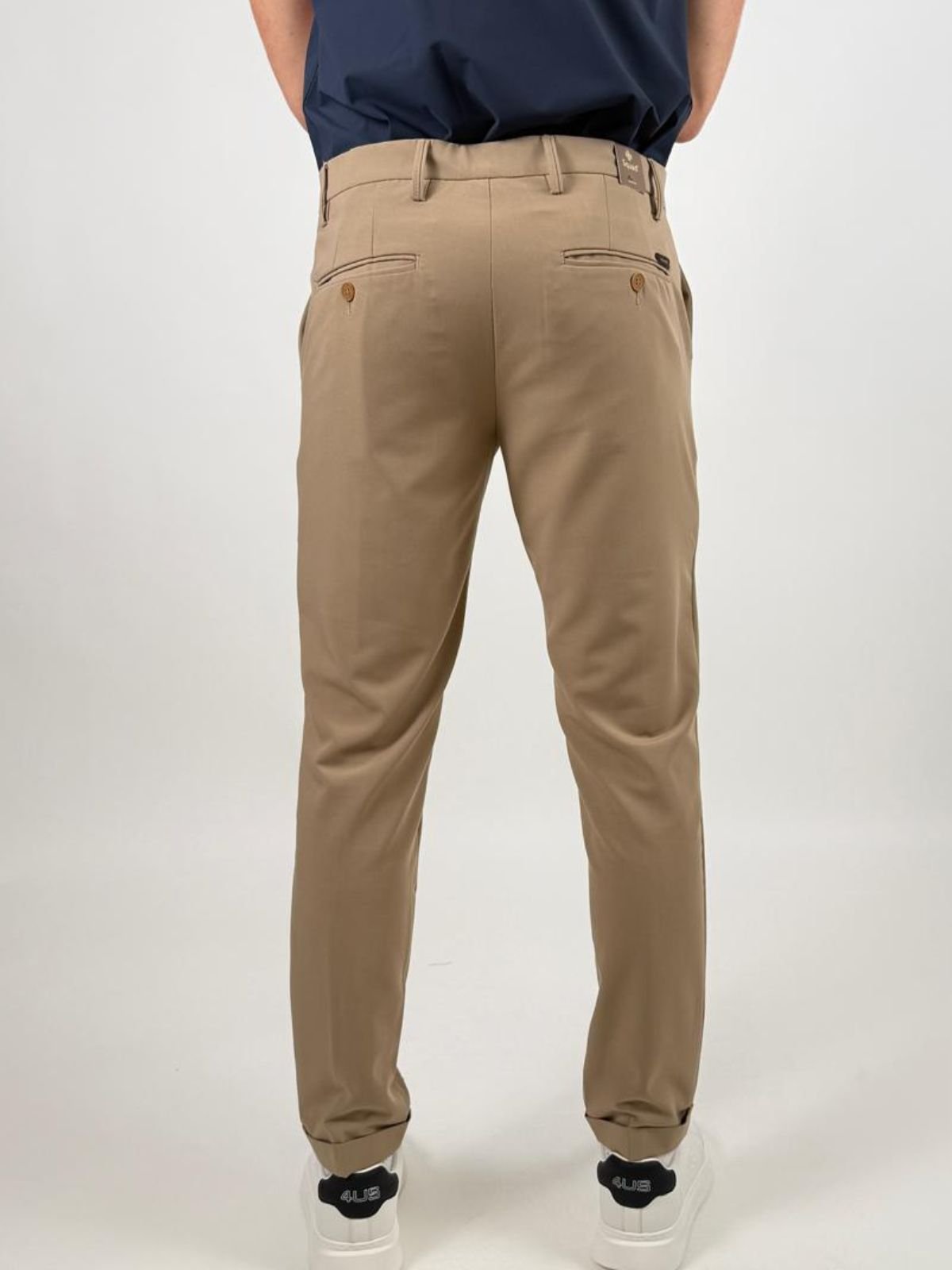 Pantalone Chino Slim fit. Vita media. Uomo - Squad2 - World Fashion