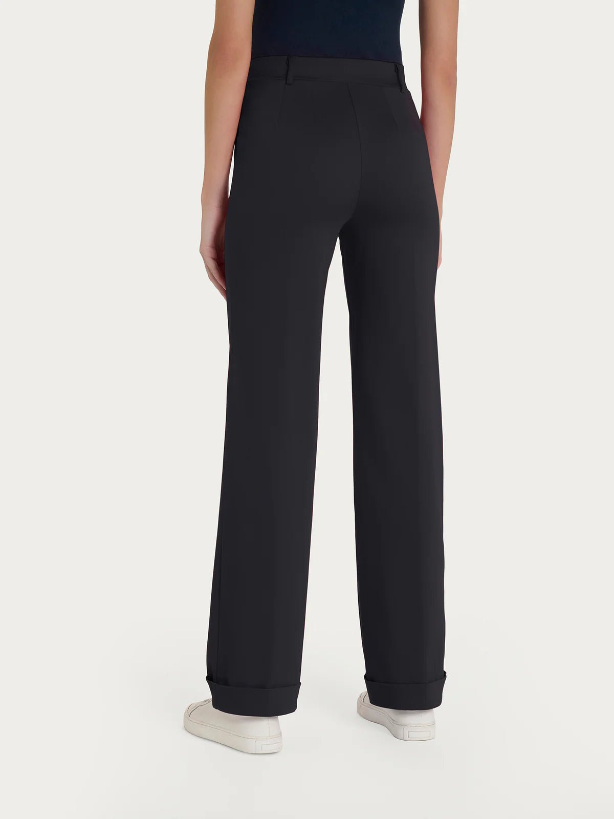 Pantalone dritto con tasche e risvolto in Satin Power Donna - Ragno - World Fashion