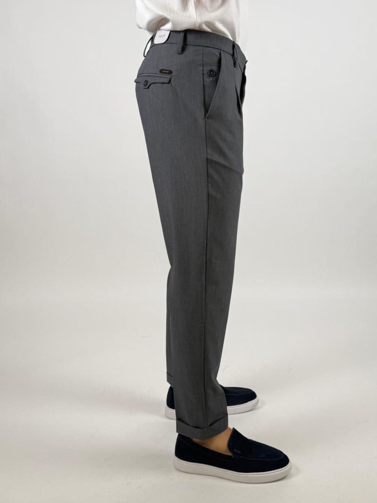 Pantalone elegante slim fit con pinces Uomo - Squad2 - World Fashion