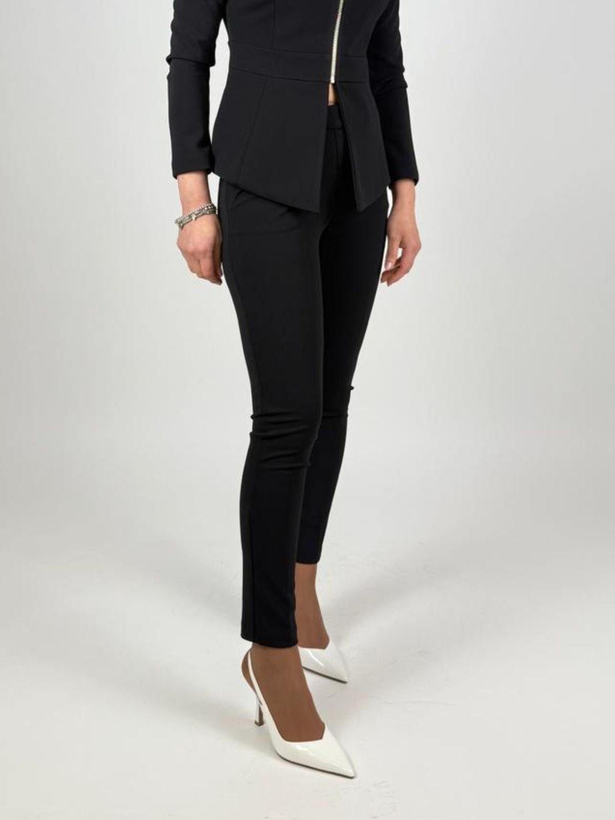 Pantalone in scuba crèpe slim Donna - Rinascimento - World Fashion