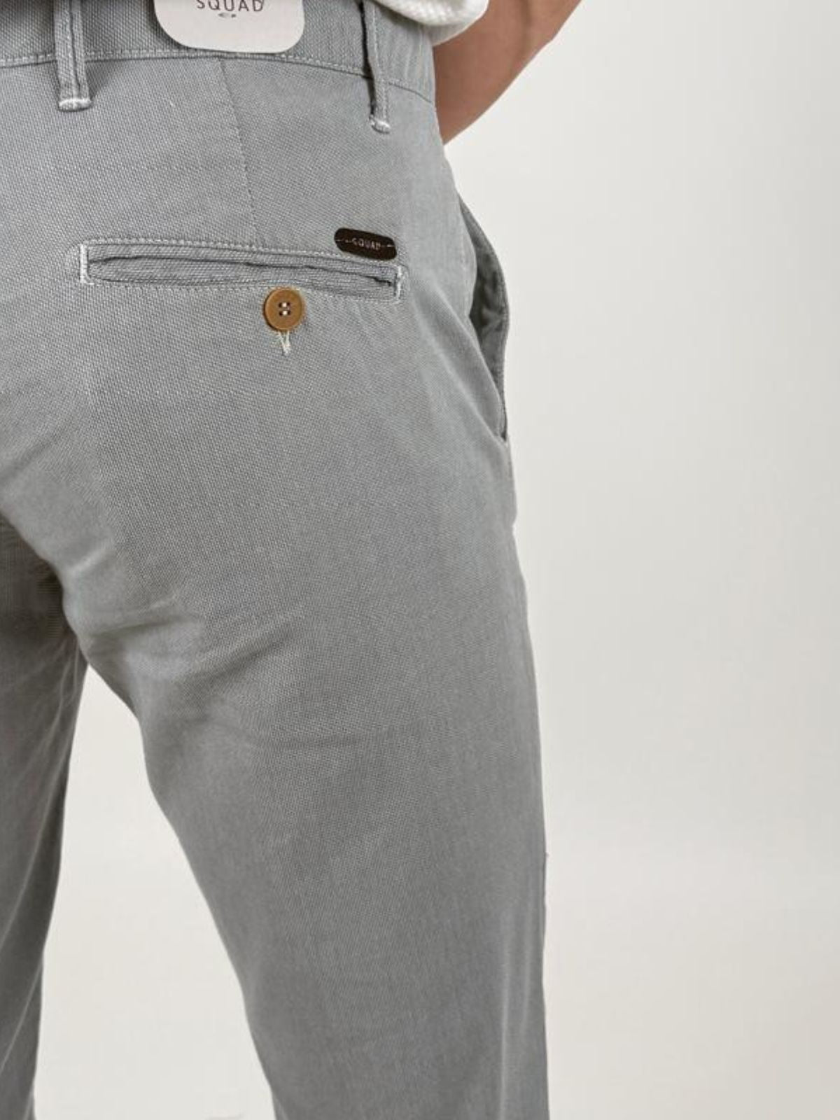 Pantalone in tessuto armaturato di cotone stretch effetto piquet Uomo - Squad2 - World Fashion