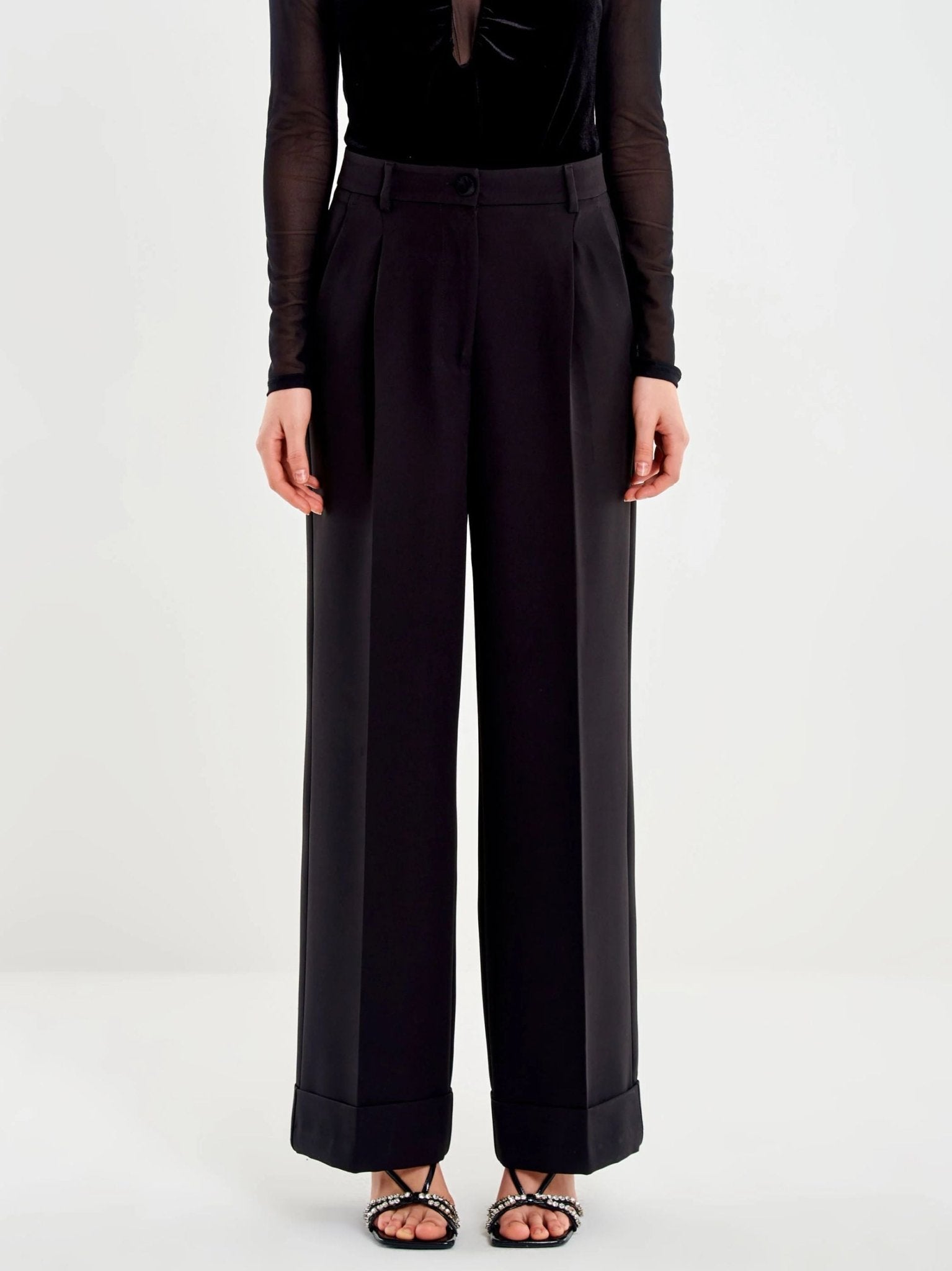 Pantalone Maxi Piega e Risvolto - VICOLO - TF0419 - World Fashion