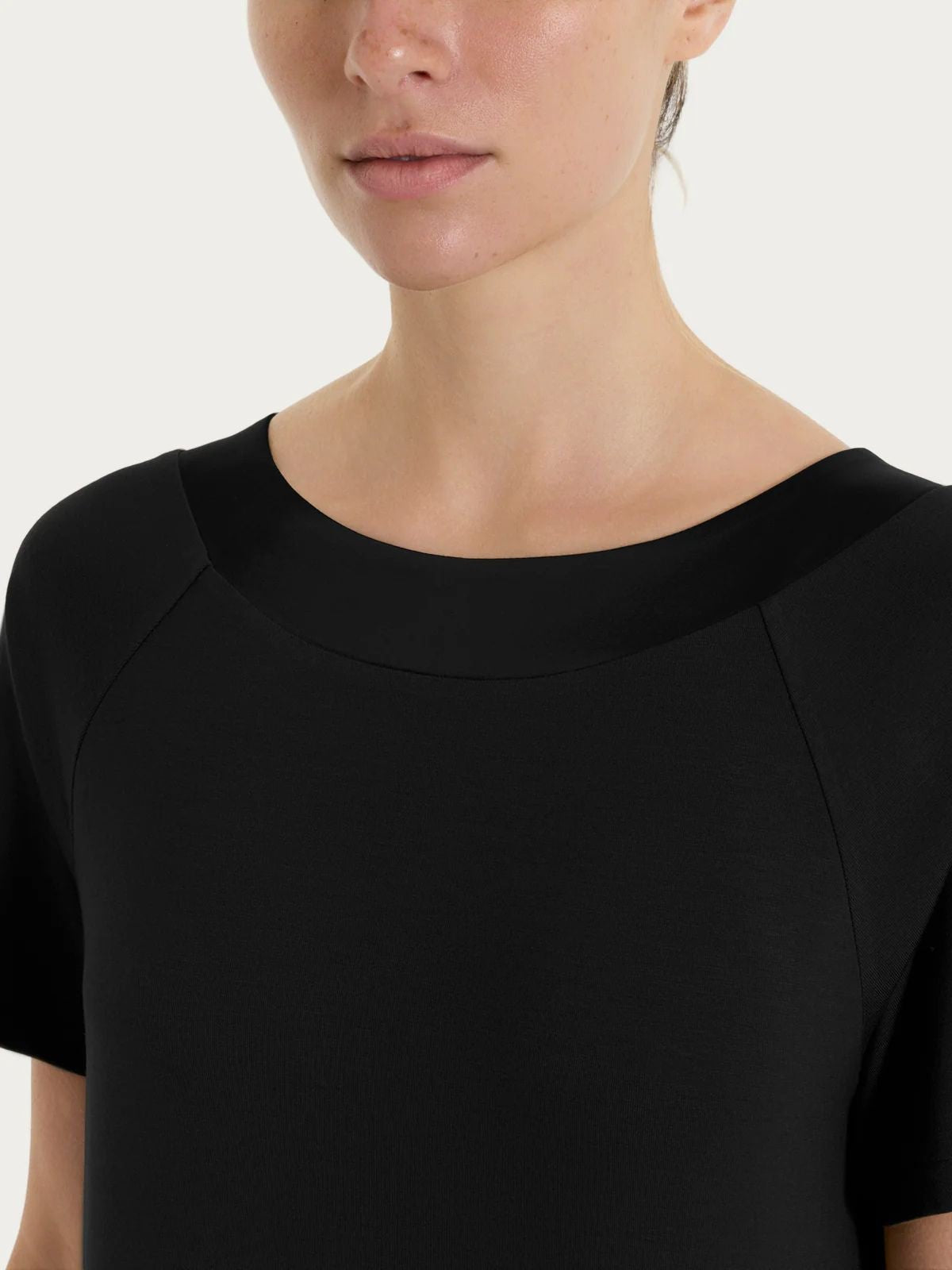 Ragno - Abito con collo a sviluppo circolare in Viscosa Summer - Donna - World Fashion