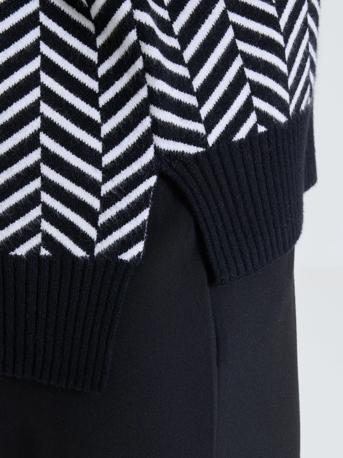 Ragno - Maglia smanicata con fantasia spigata in Super Soft - Donna - World Fashion